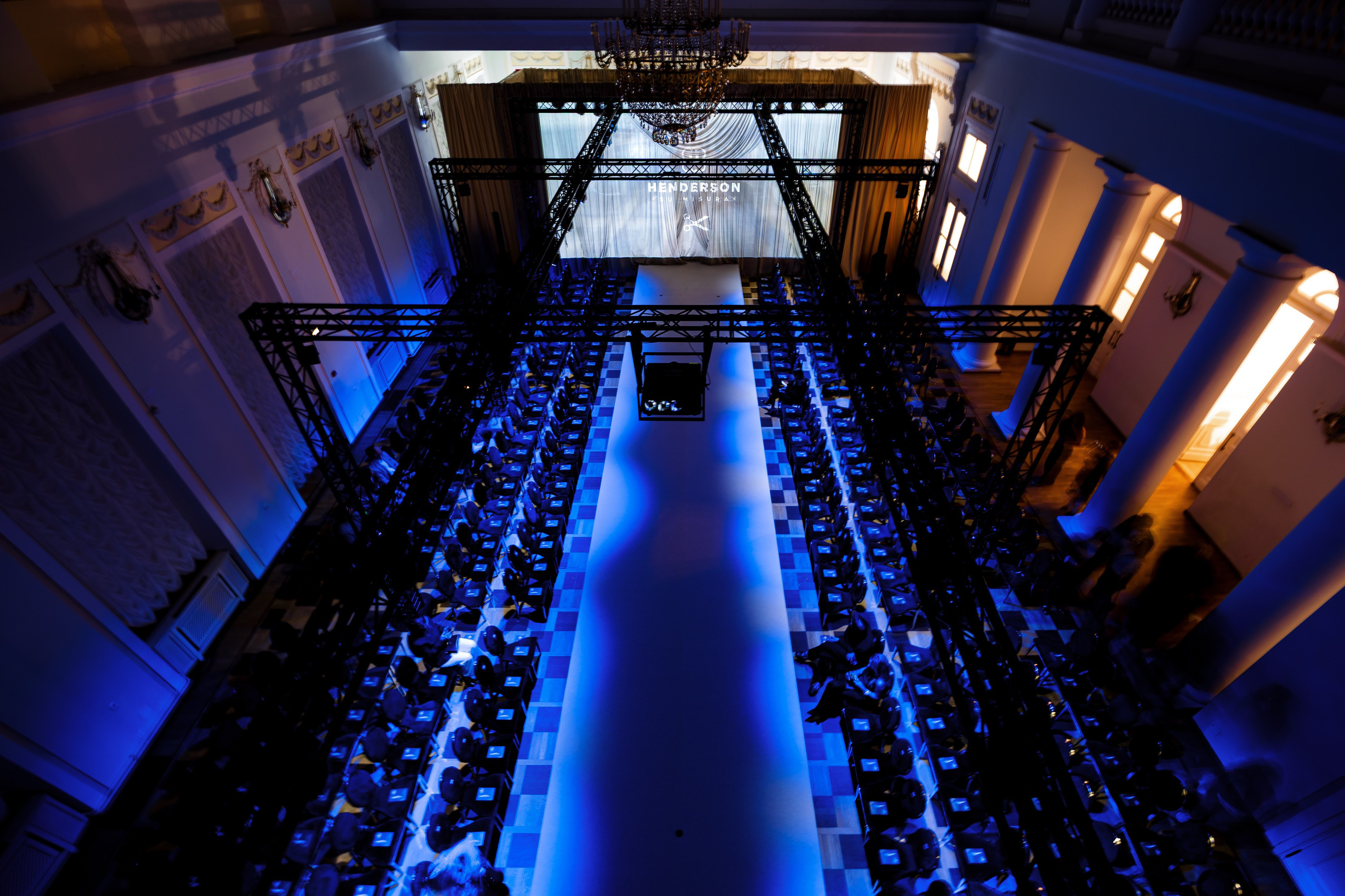 Henderson Fashion Show AW'25. Репортажный фотограф Семён Борисов | Москва