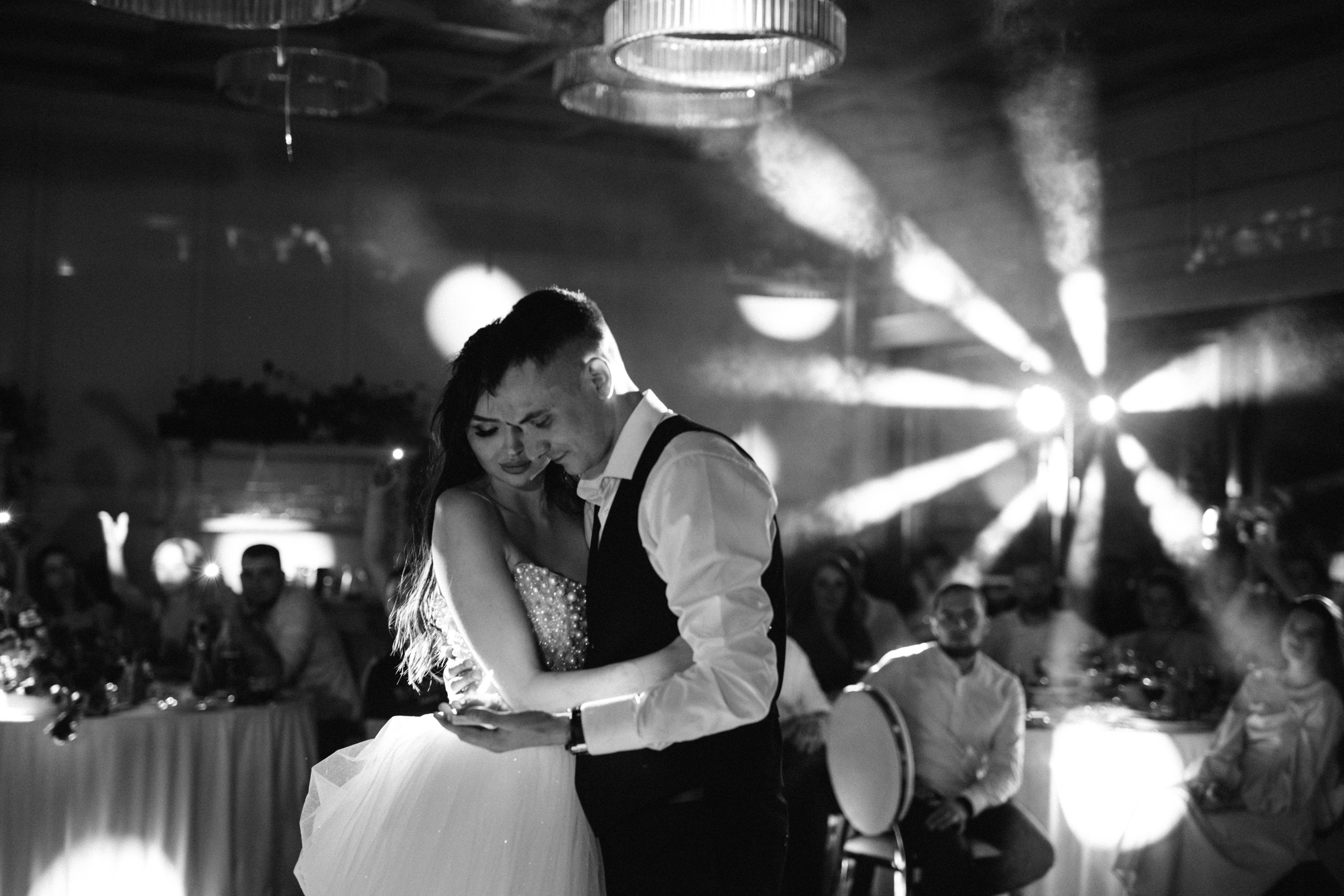 Хвича И Диана. Свадебный фотограф в Краснодаре Булатова Наталия