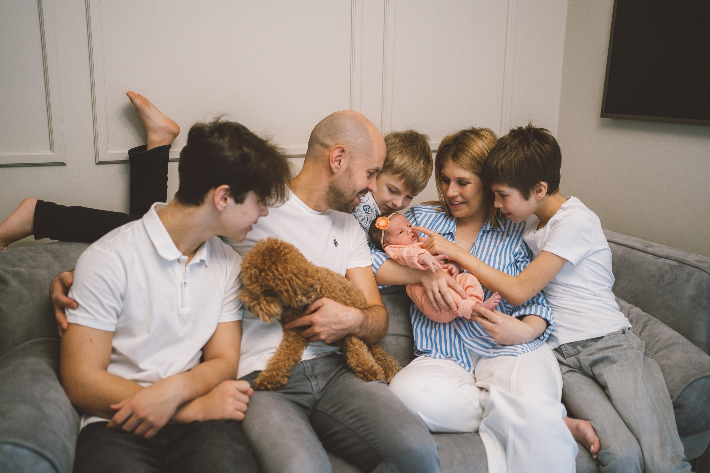 Арине 10 дней семейная съемка. Семейный видеограф и фотограф Соснина Марина