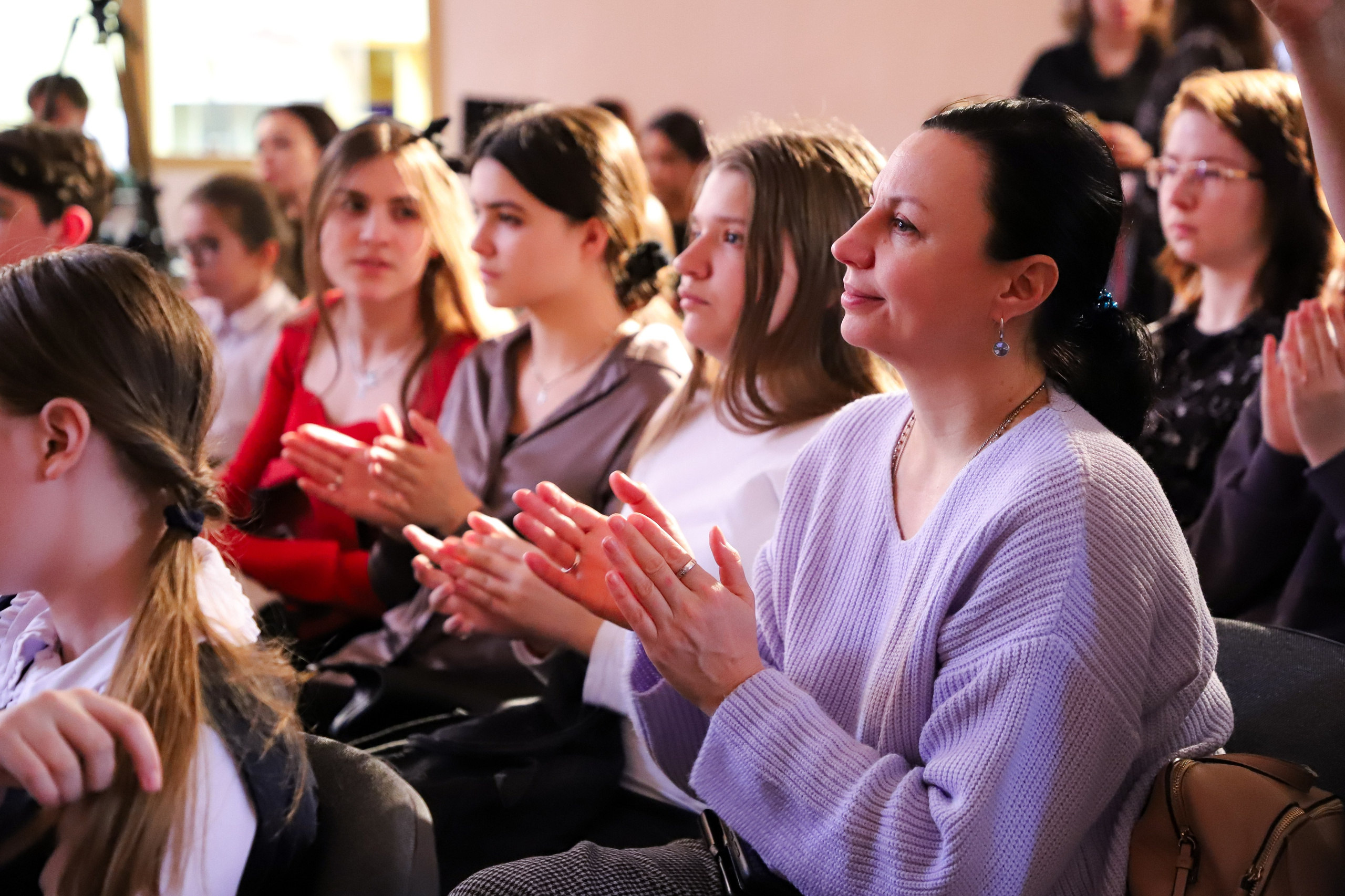 Школьные концерты. K-pop (и не только) фотограф в Москве Светлана Полякова