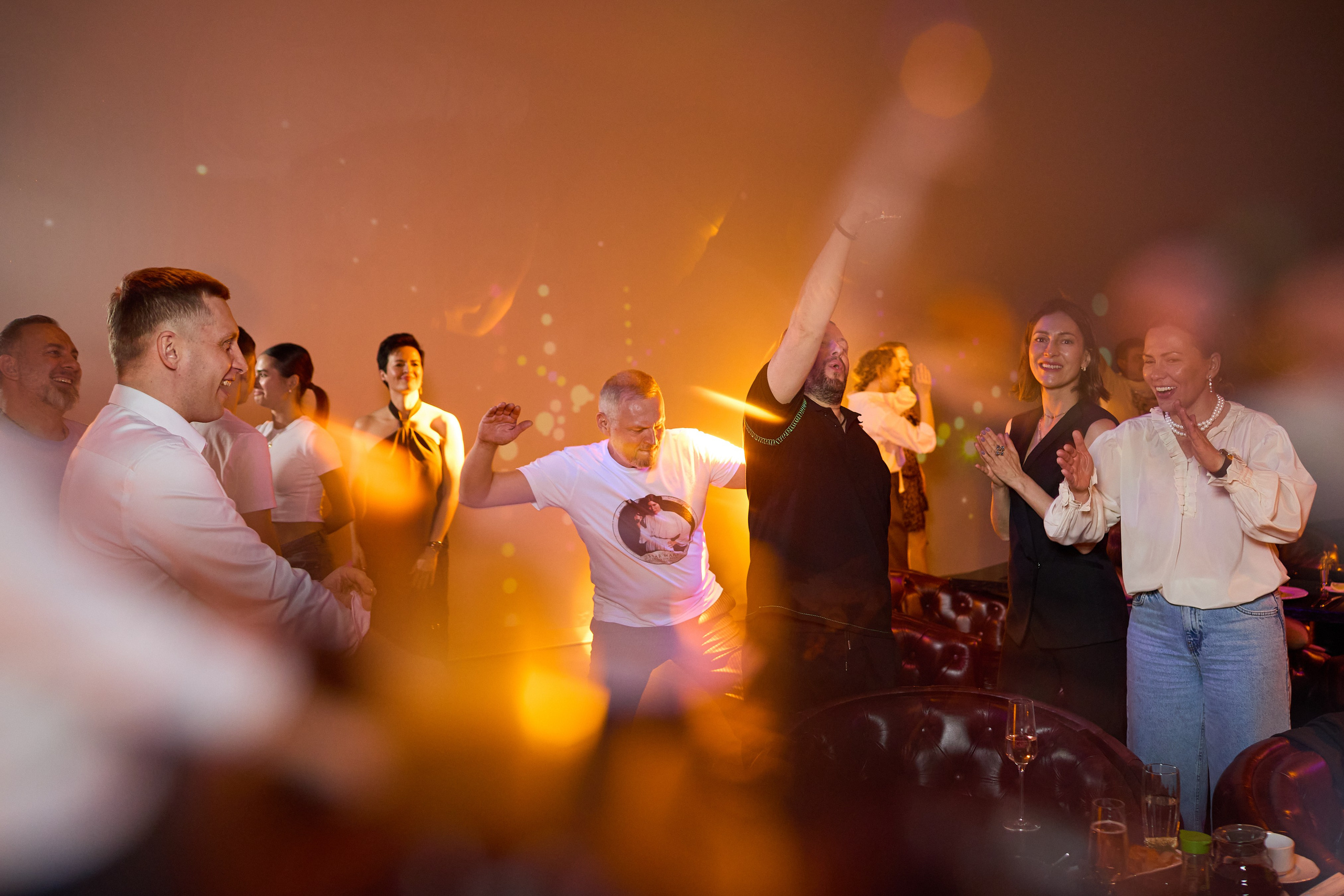 Юбилей в City Voice & Six Floor. Александр Осин — корпоративный и семейный фотограф в Москве