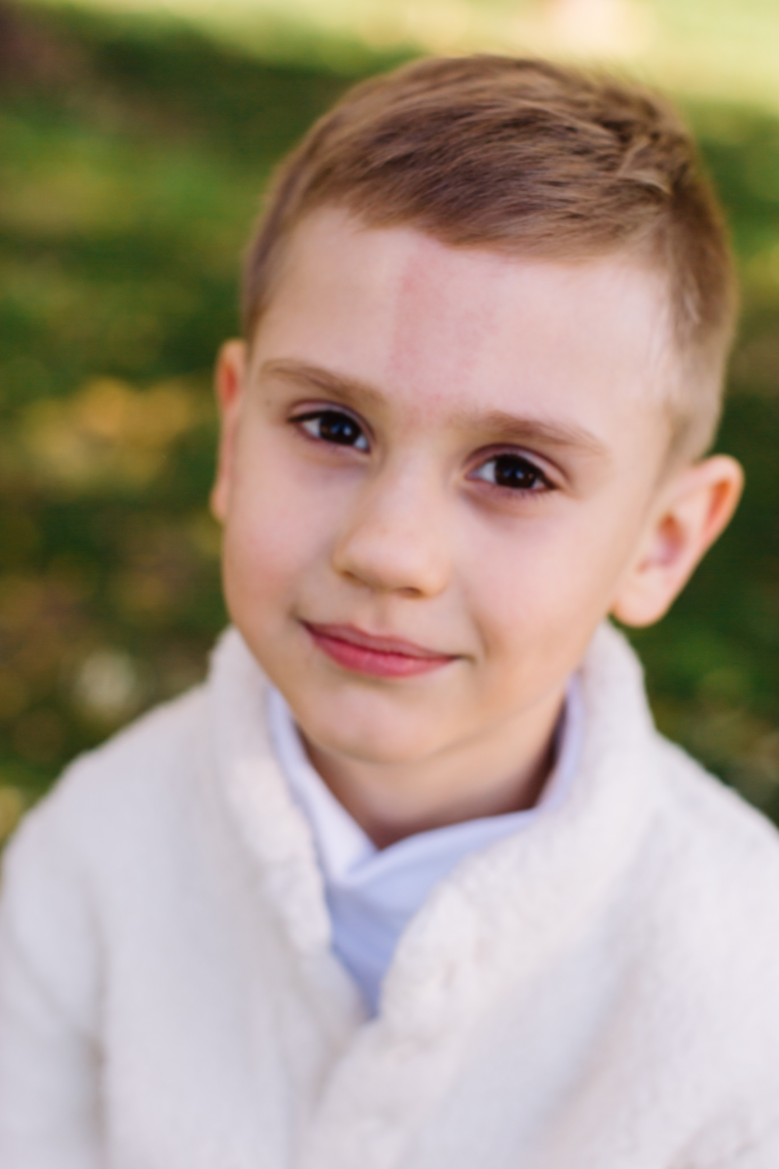 алёна малахова фотограф новосибирск семейный детский домашняя фотосессия в новосибирске день рождения репортажная съёмка фотосессия с лошадьми на конюшне деревня алтай  на природе фотосессия в детском саду мама и сын предложение руки и сердца идея  помолвка фотосессия берег закат детский день рождения годик торт аниматор лофт игровая продолжение следует prodoljenie_sleduet_  корпоратив тимбилдинг первоклашка линейка  контент  бизнес портрет оперный новат франция берет весна девушка мама и дочь мать и дитя