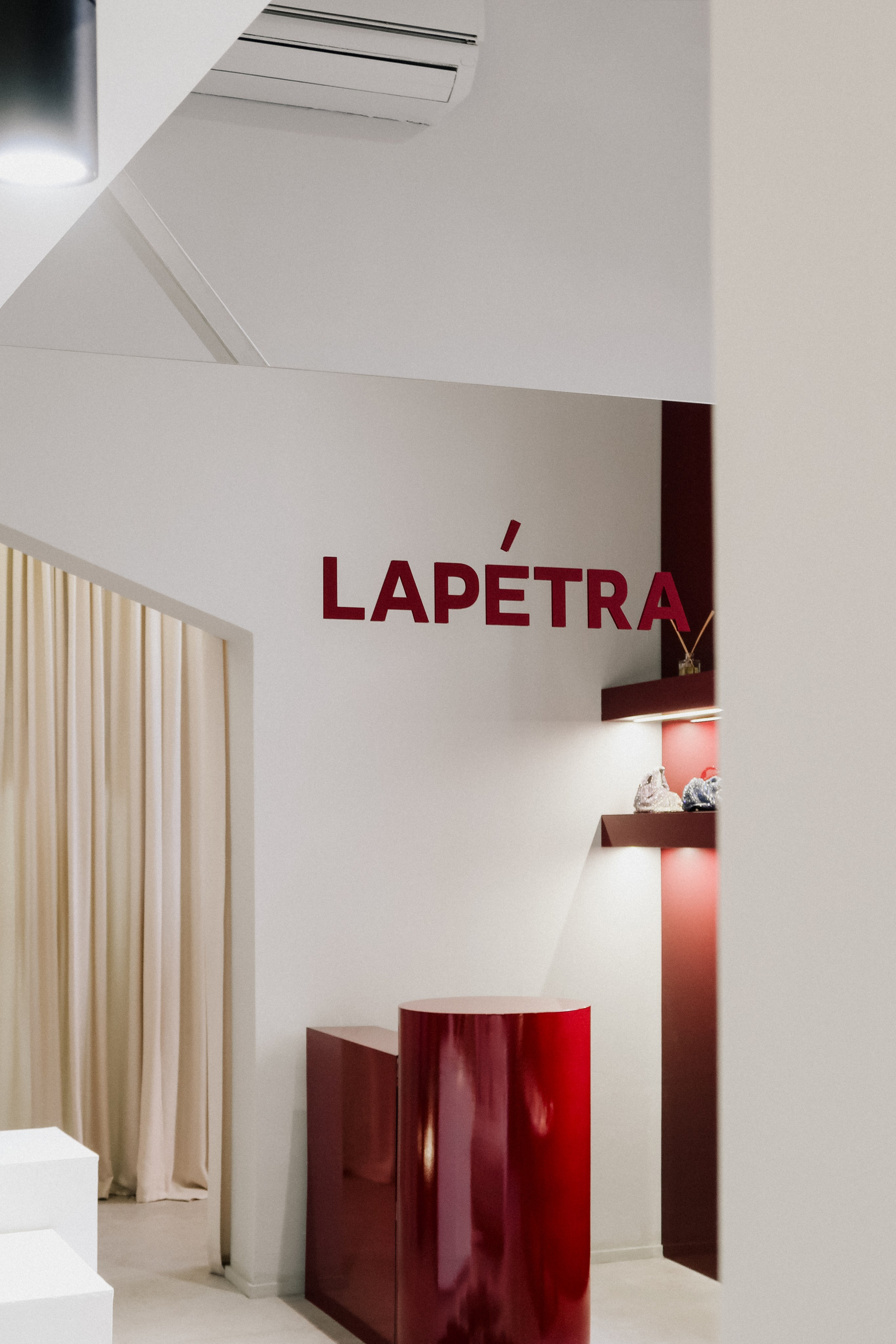 La Petra by Zaira Gasanguseyinova. Ekaterina Symidi. Interior Photographer