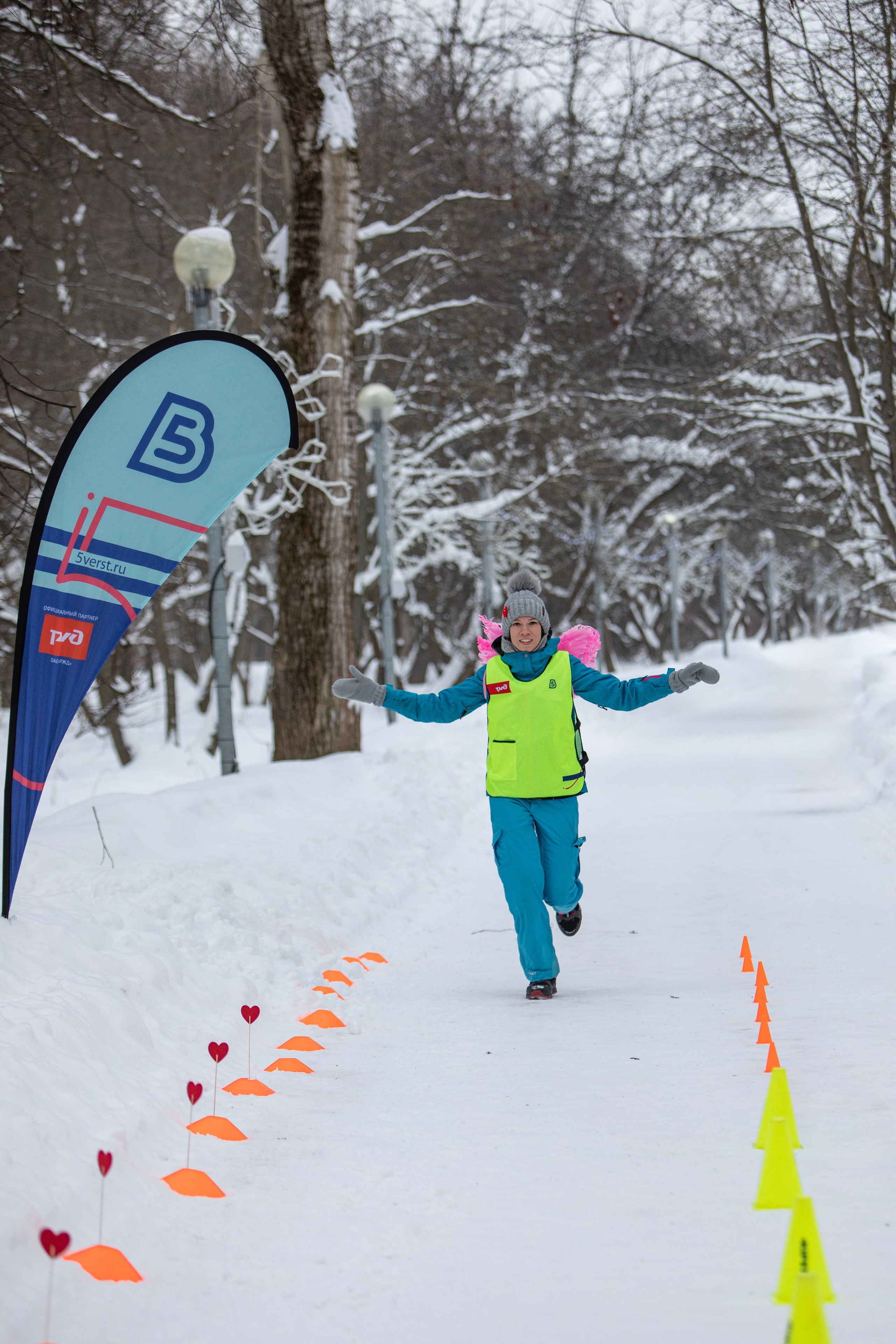 5 вёрст в Тушино, День влюбленных, 91 забег, 17 февраля 2024 г. Фотограф Сергей Ловкий