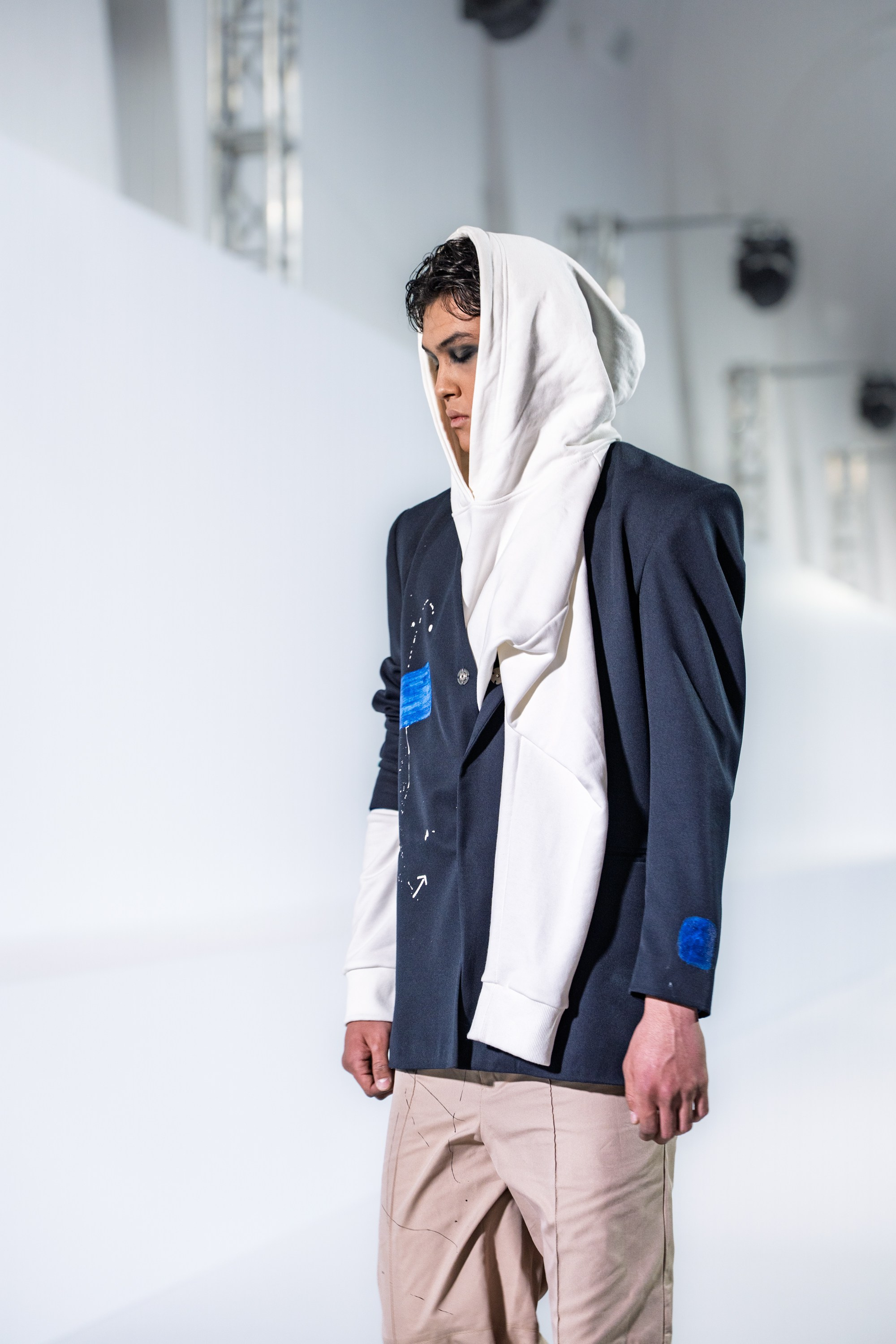 Luka Mikadze. Сайт Алматинского НЮ АРТ, будуар и фэшн фотографа Дениса Карпенко