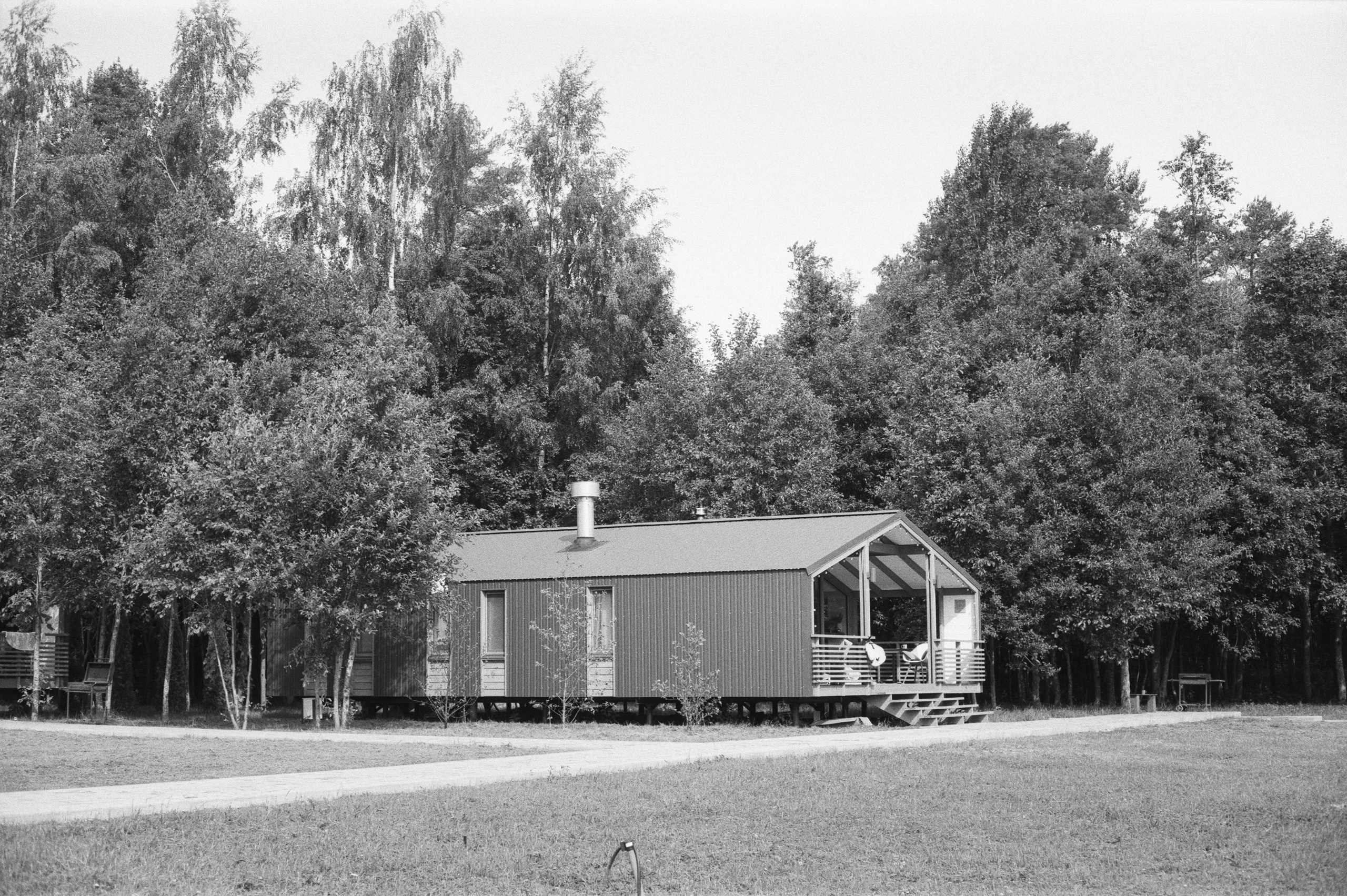 Фотосессия у Дубль дома у озера Отрадное (Приозерск)