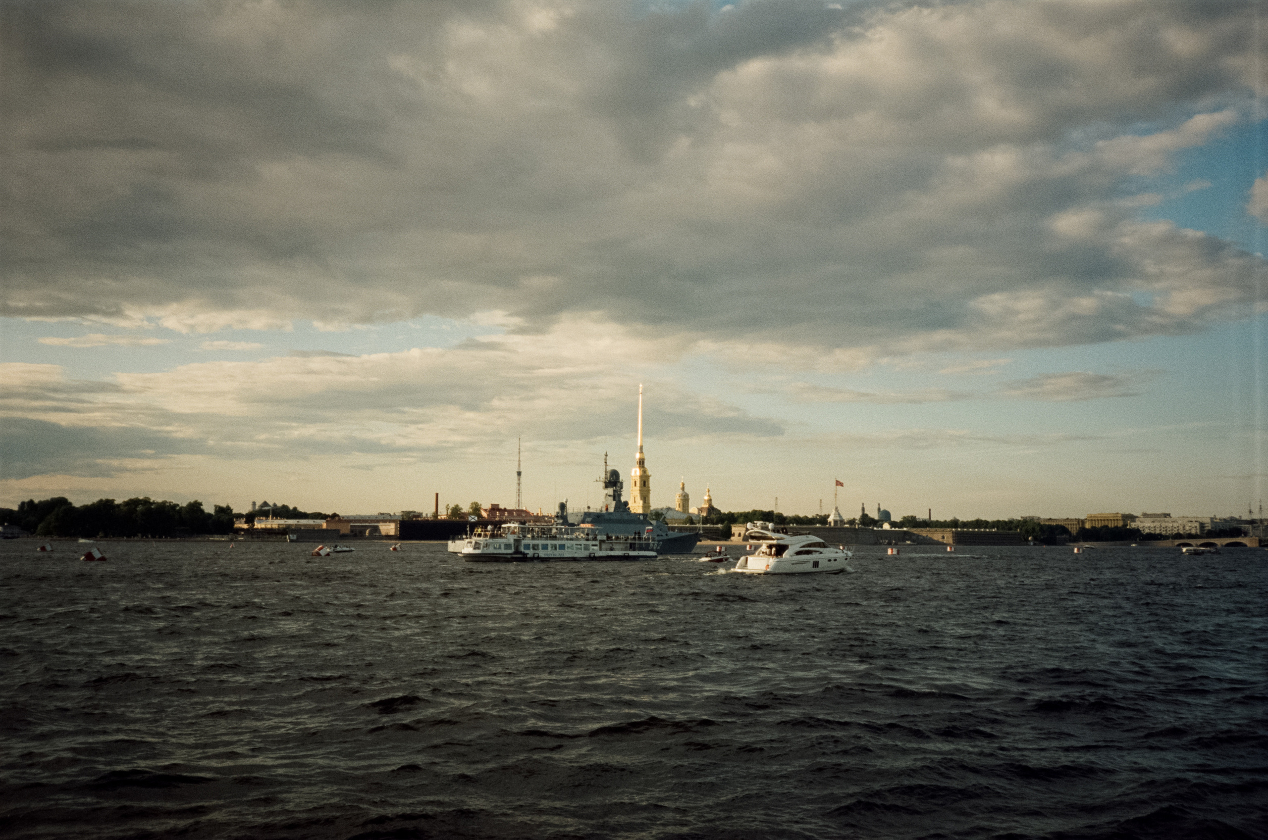 Прогулка по Питеру, набережная, улицы Питера