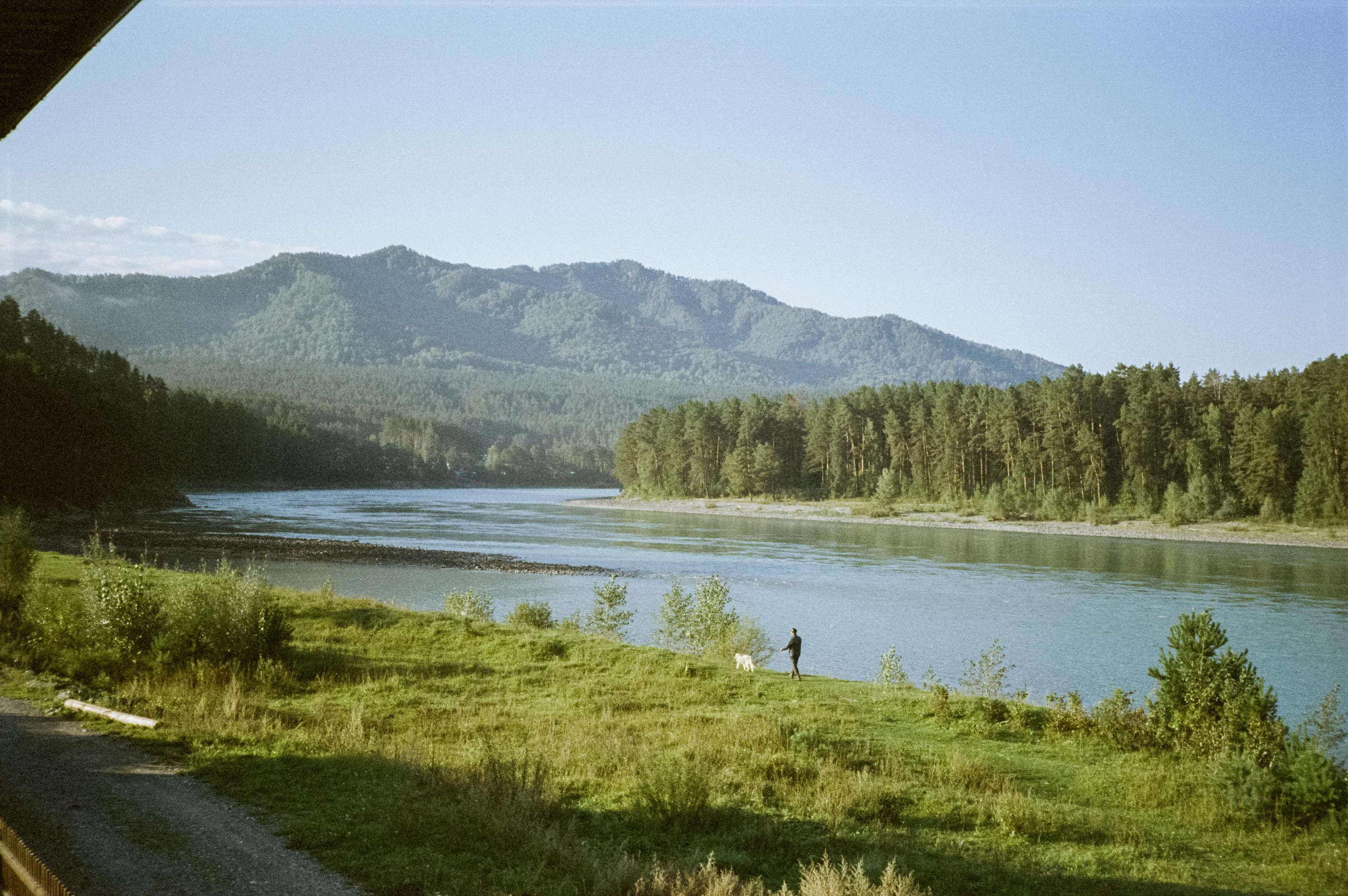 Закаты и восходы на базе Бережок / Fuji Eterna 500T / Revue 35CC