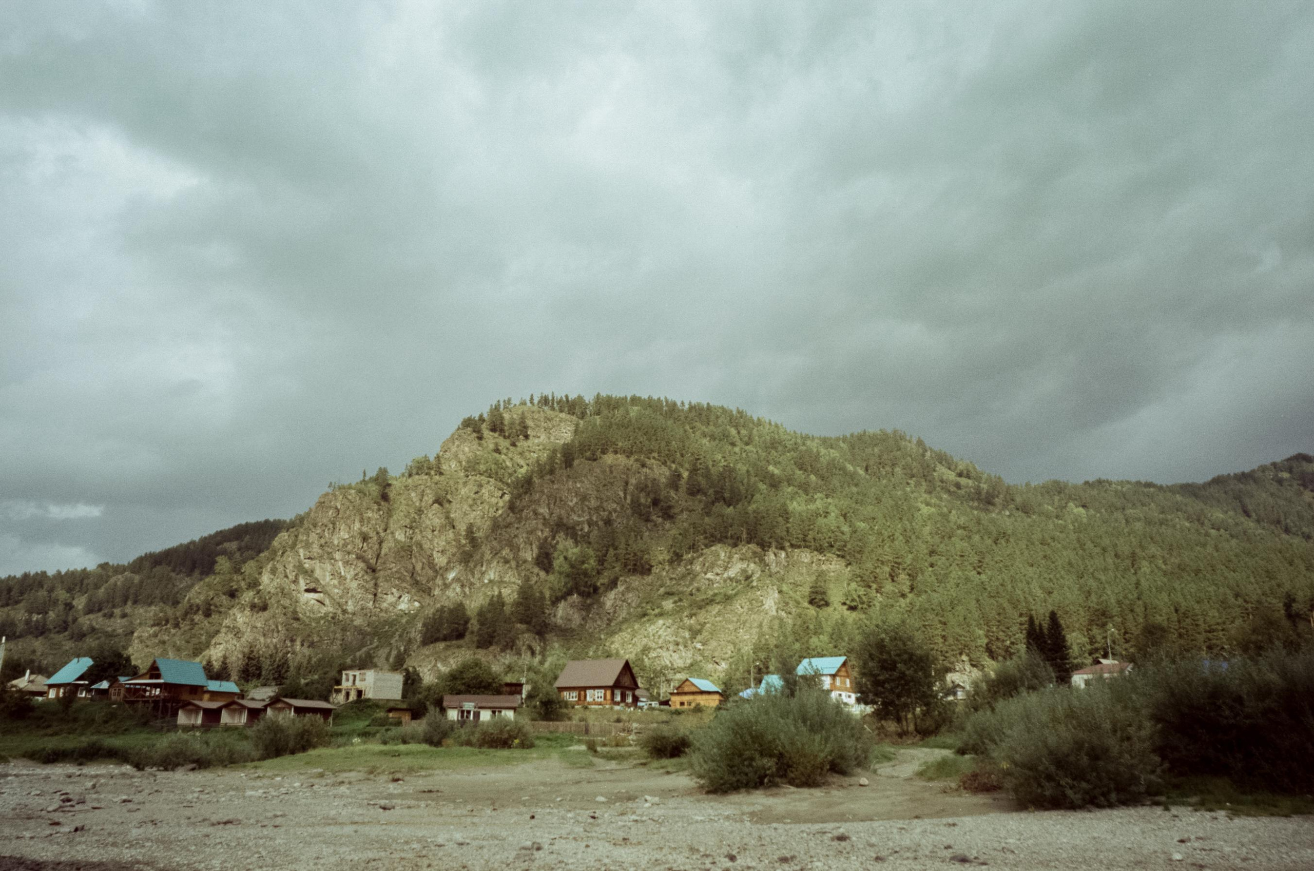 Отпуск на Алтае, Манжерок, р. Катунь в сентябре 2023 года