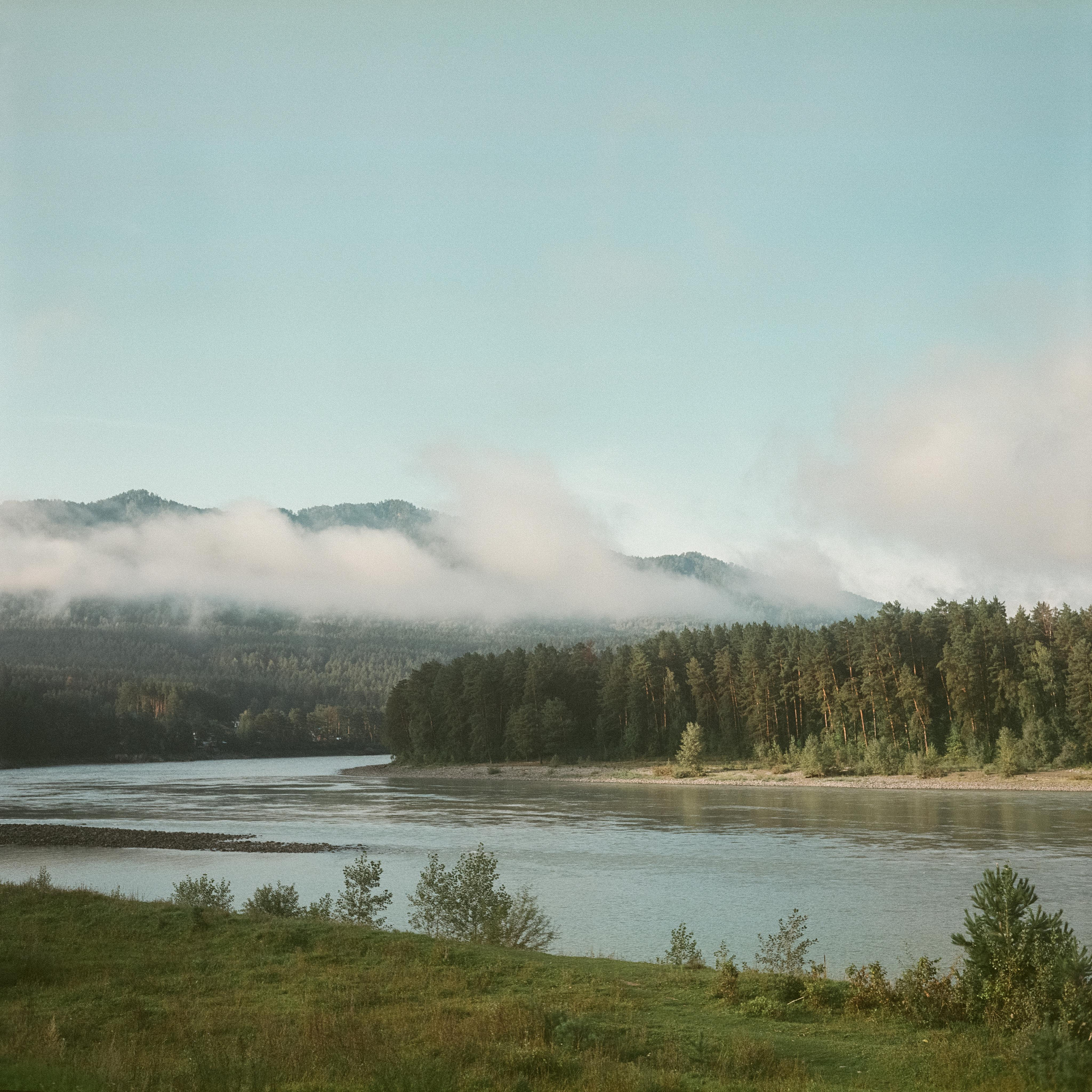 Манжерок, база Бережок, закаты / Super Fujica-6 / Fujifilm NPL 160