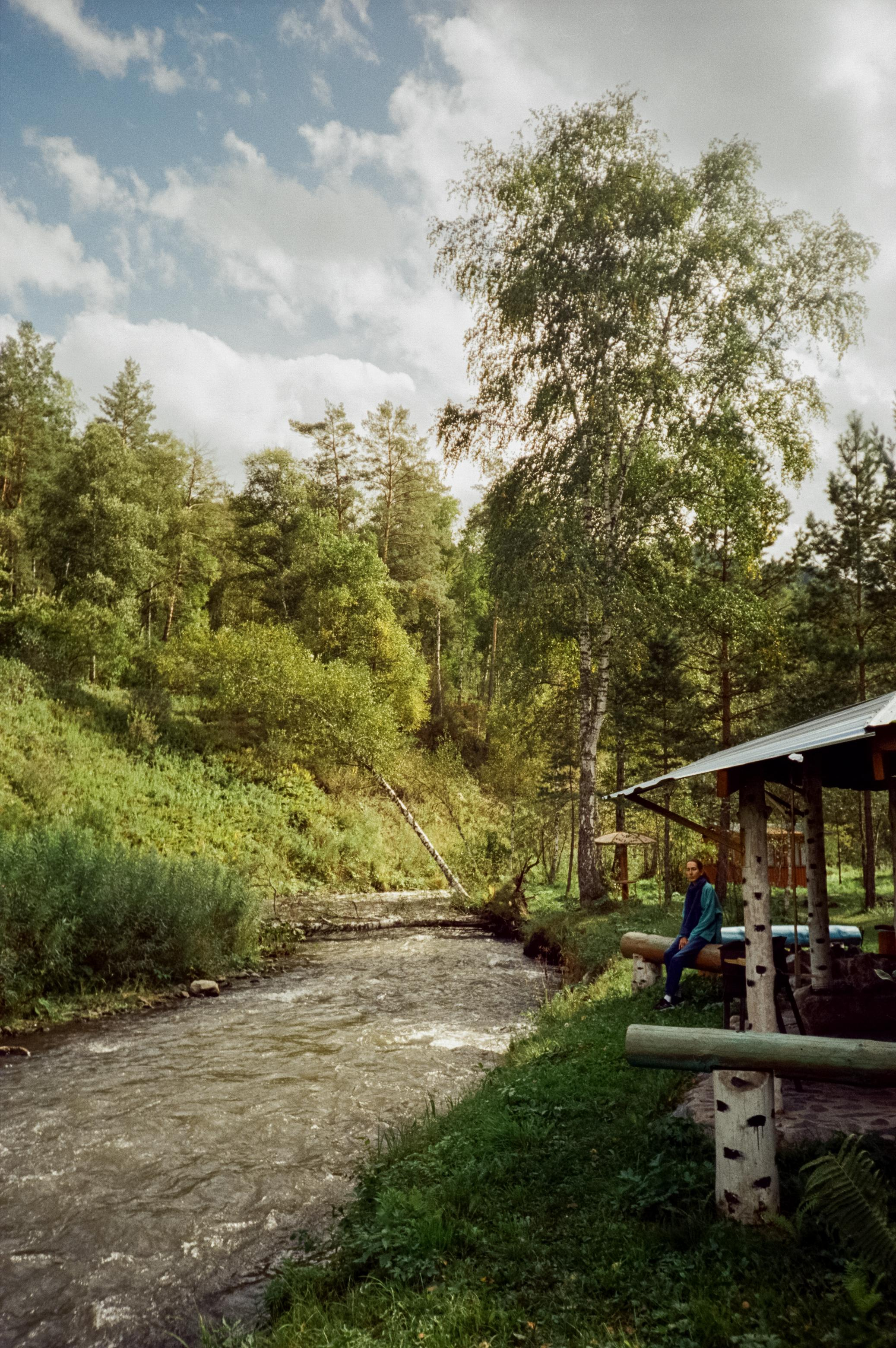 Река Катунь летом на фотопленку
