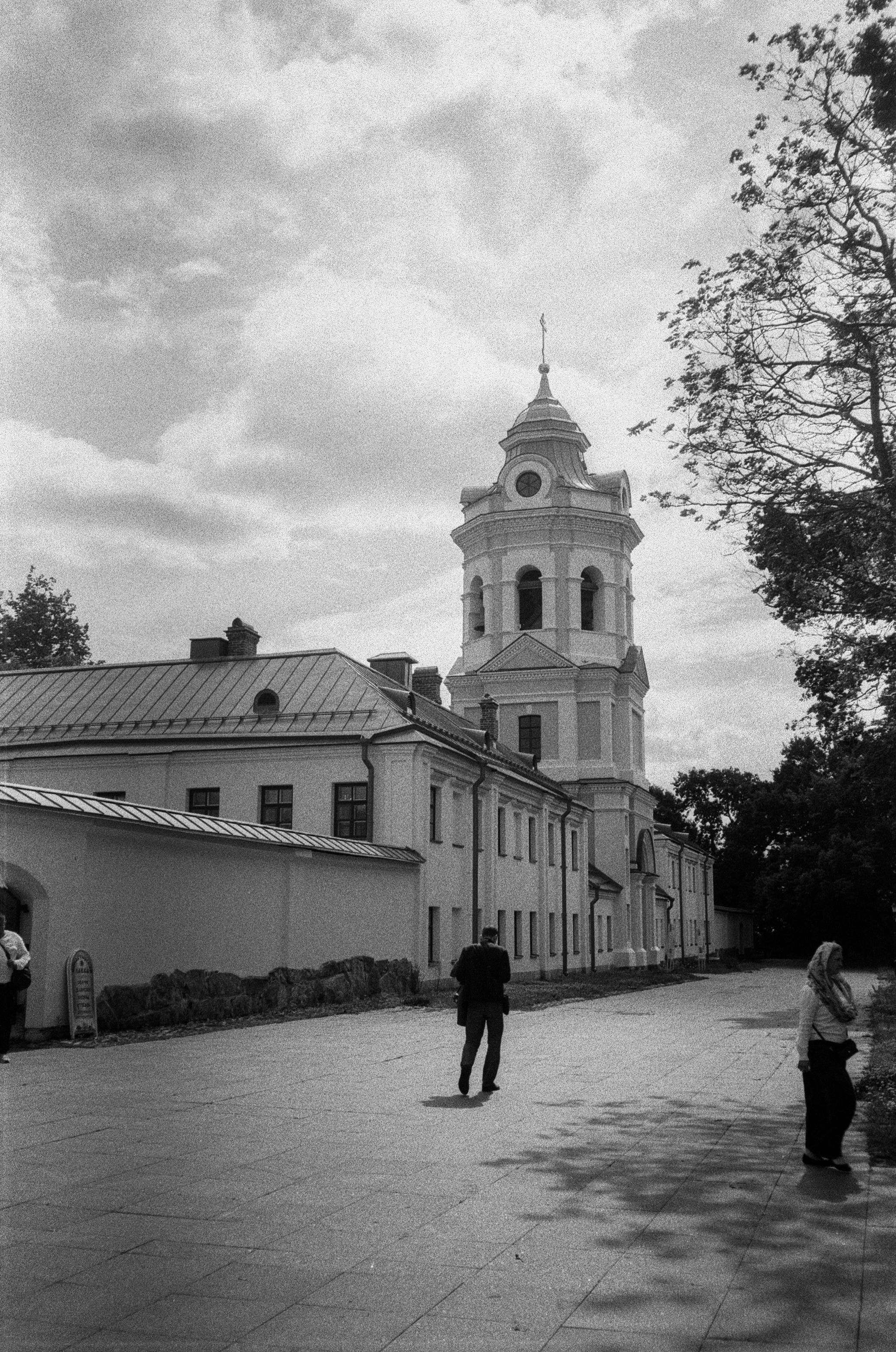 Остров Коневец на черно-белую пленку