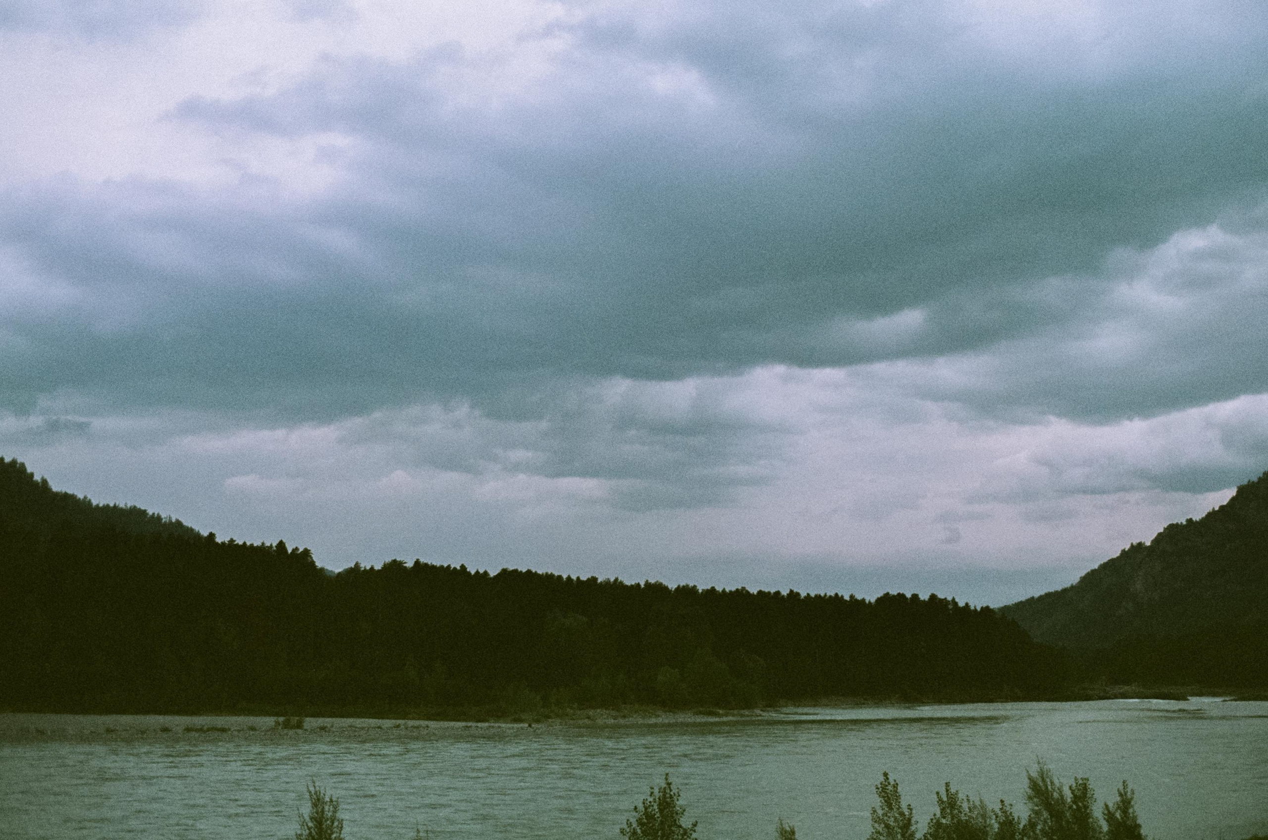 Бирюзовая Катунь на фотопленку