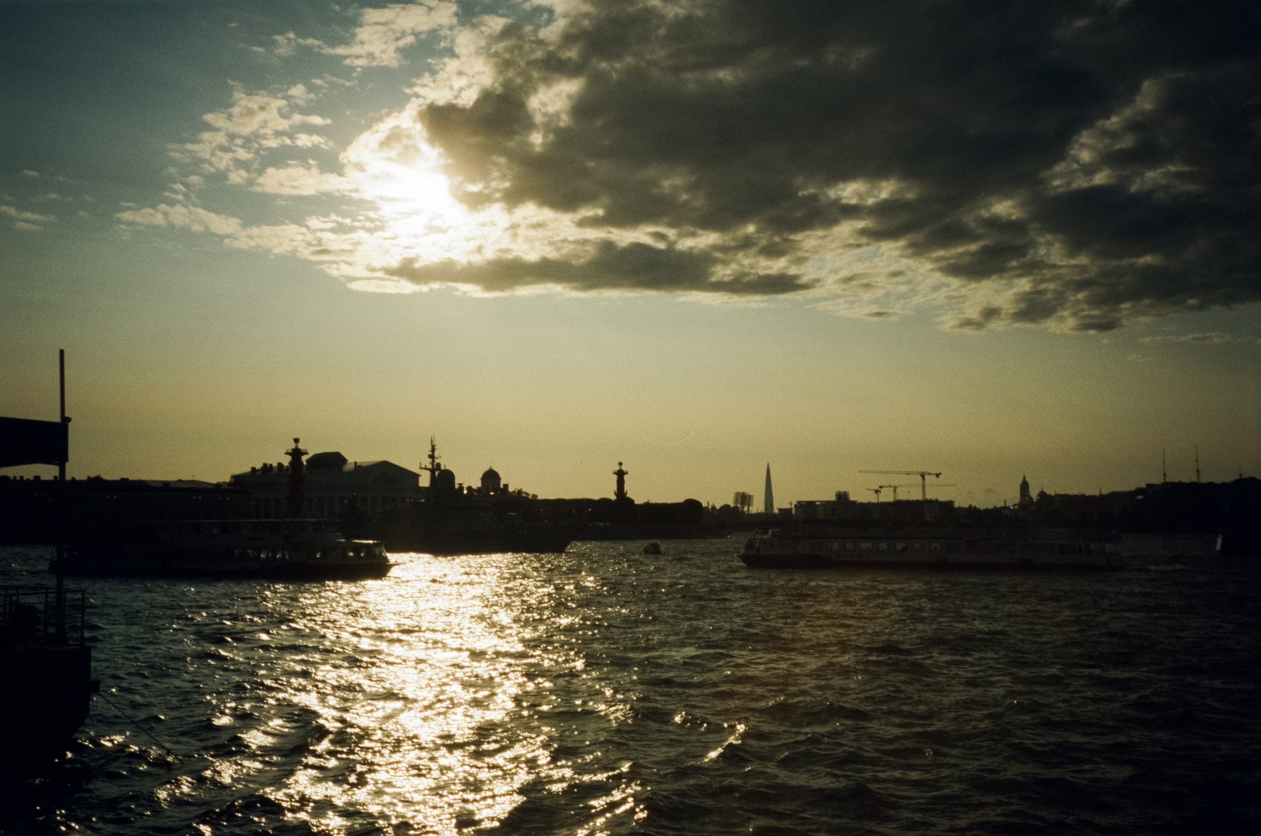 Прогулка по Питеру, набережная, улицы Питера