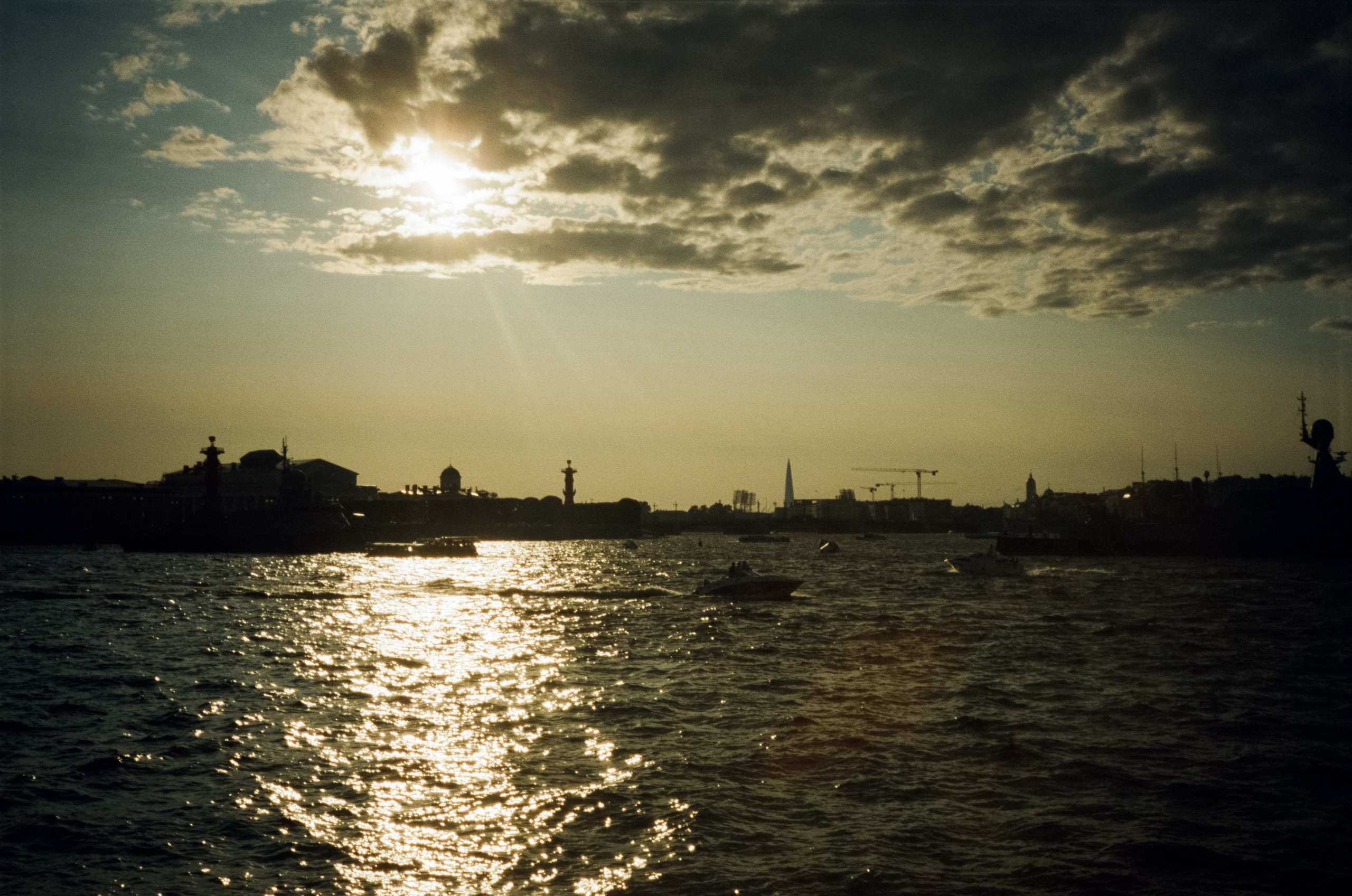 Прогулка по Питеру, набережная, улицы Питера