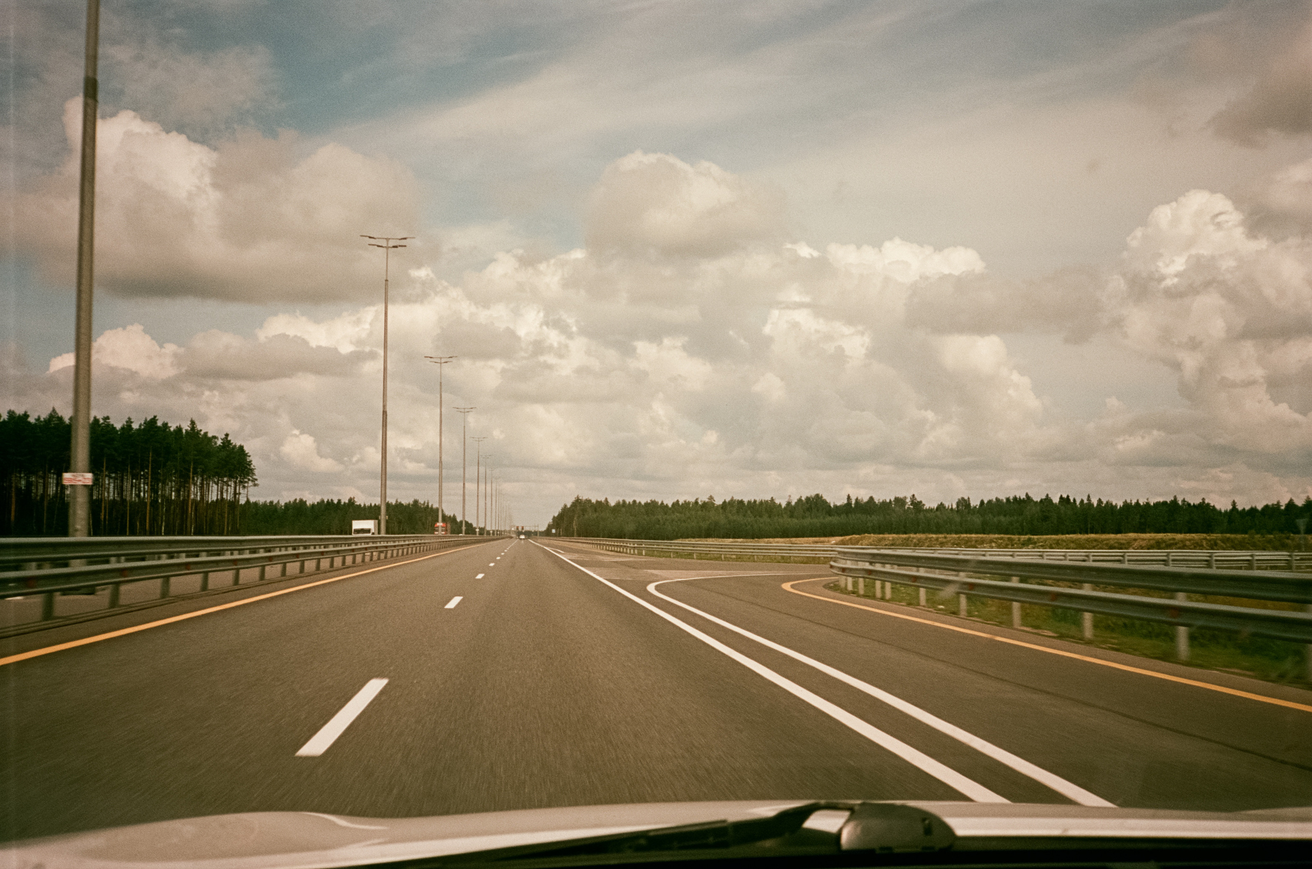 Дорога в Питер по трассе М-11 «Нева»