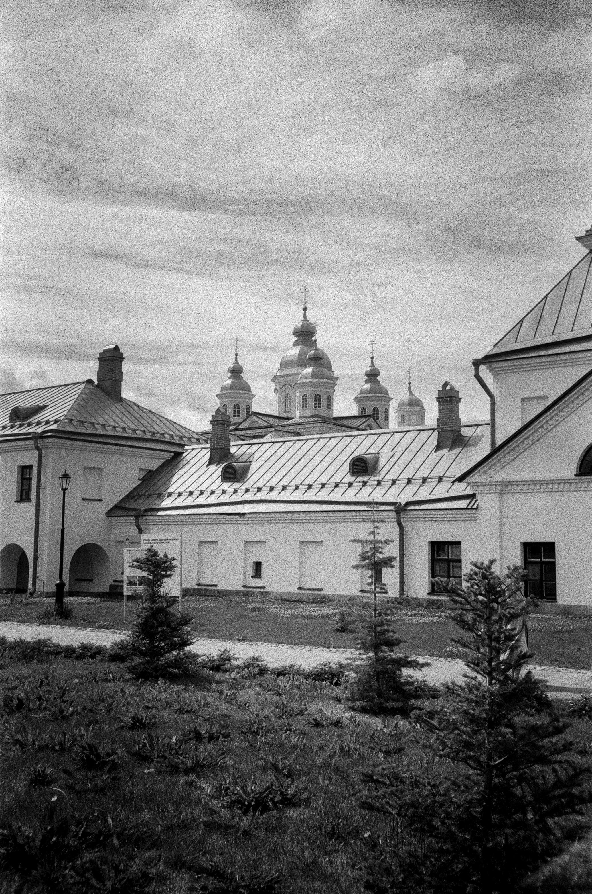 Остров Коневец на черно-белую пленку