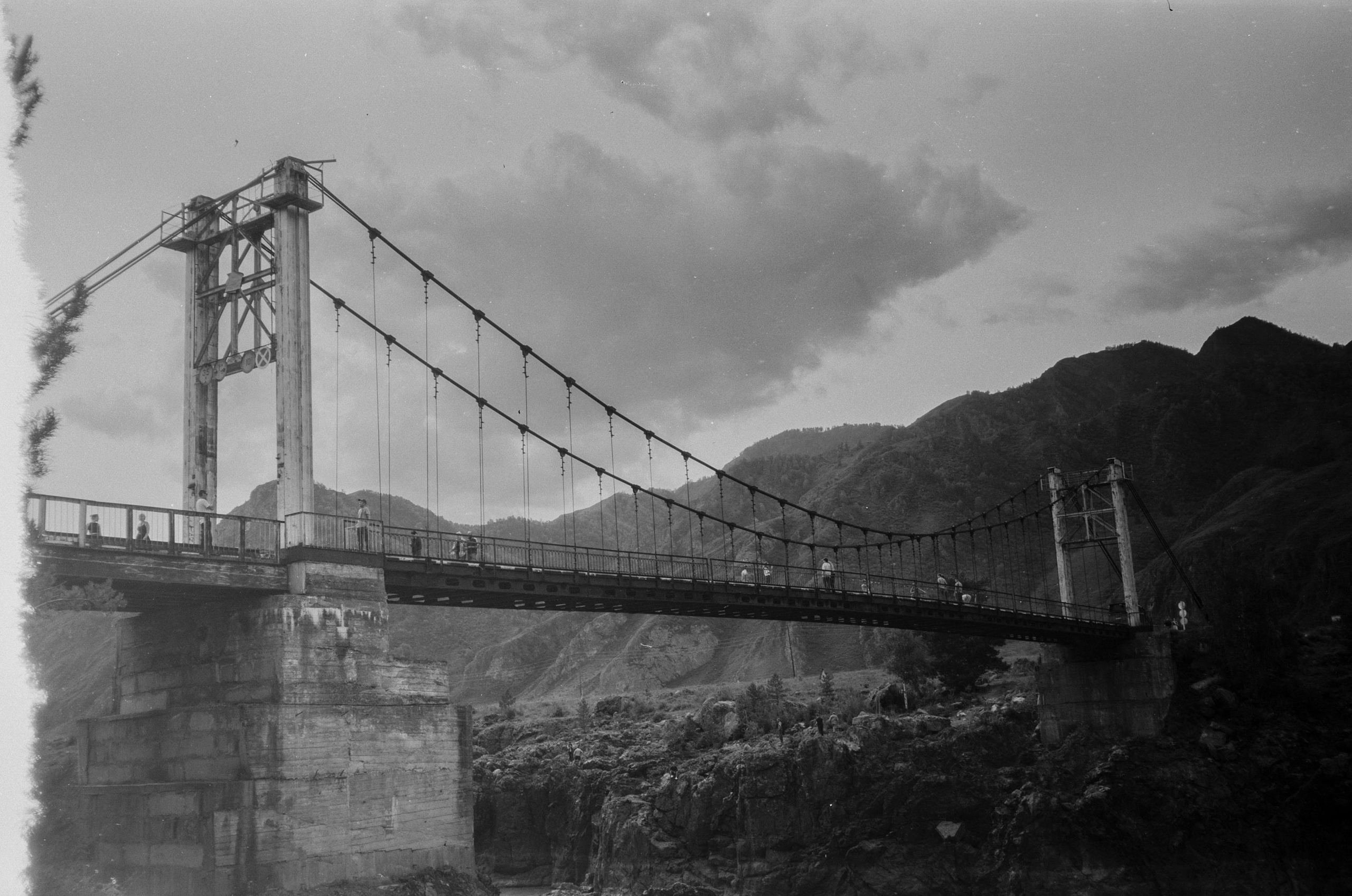 Ороктойский мост на черно-белую пленку