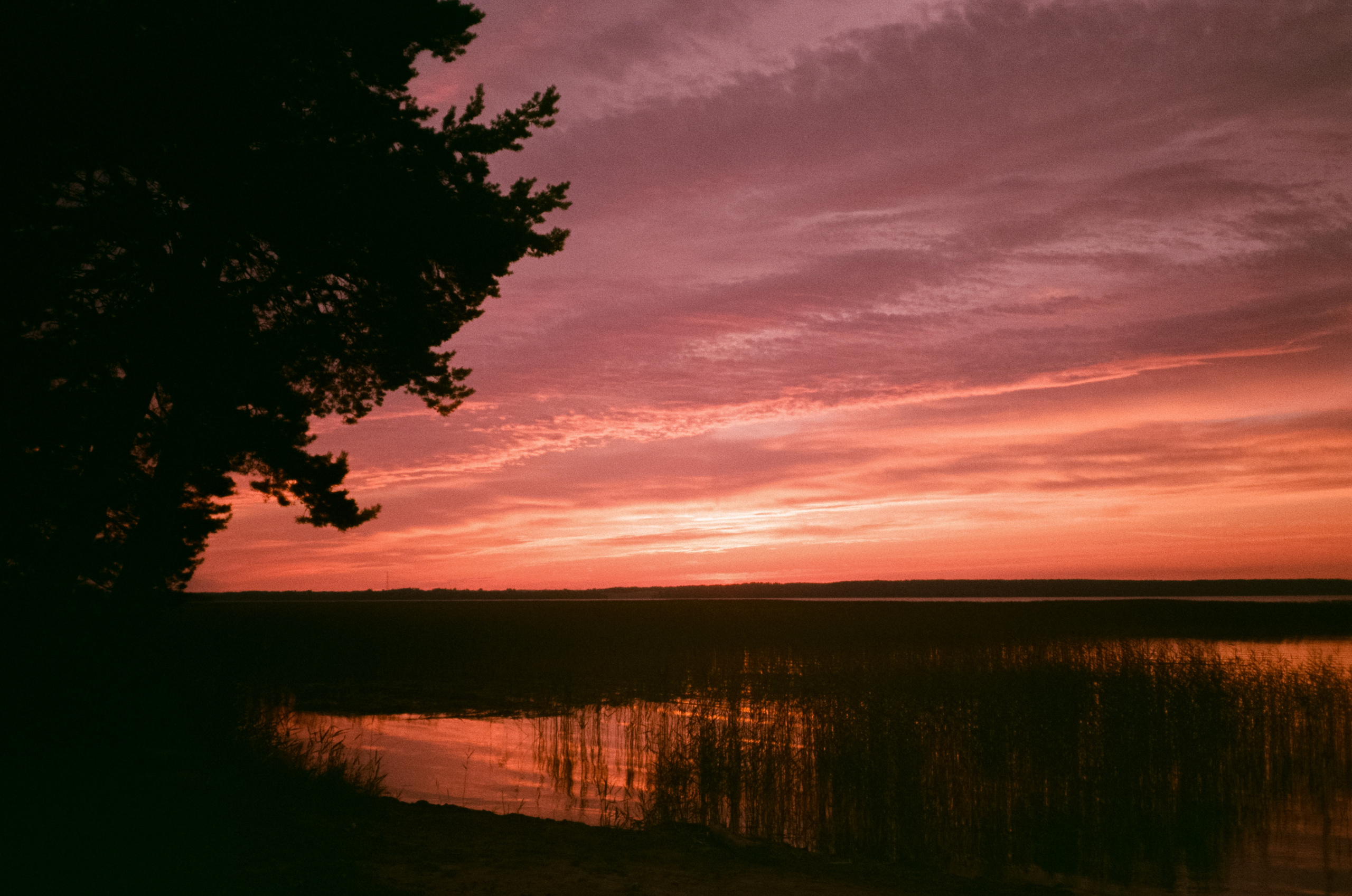 Снимаем восходы на просроченную пленку Konica Centuria 400