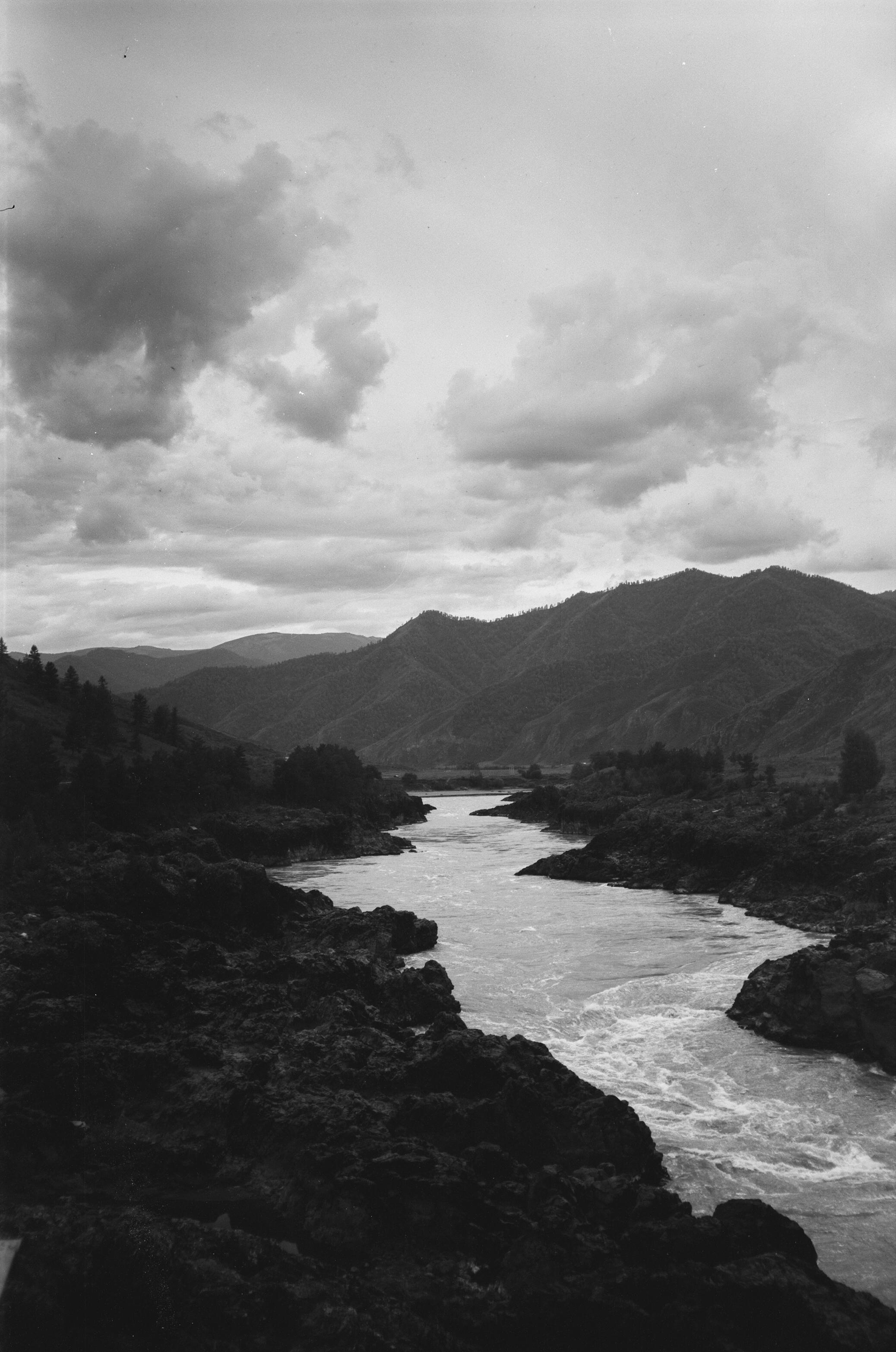 Ороктойский мост на черно-белую пленку