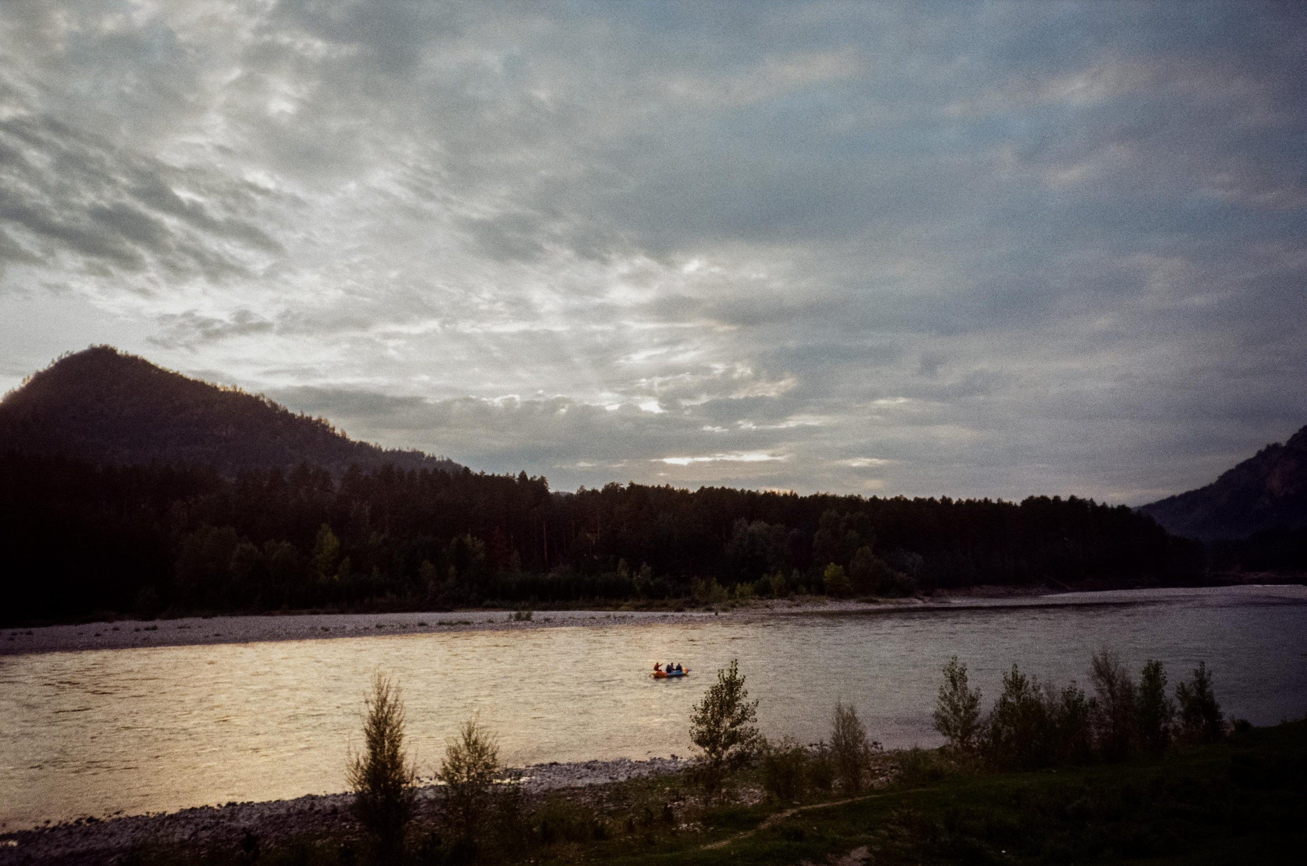 Река Катунь на фотопленку
