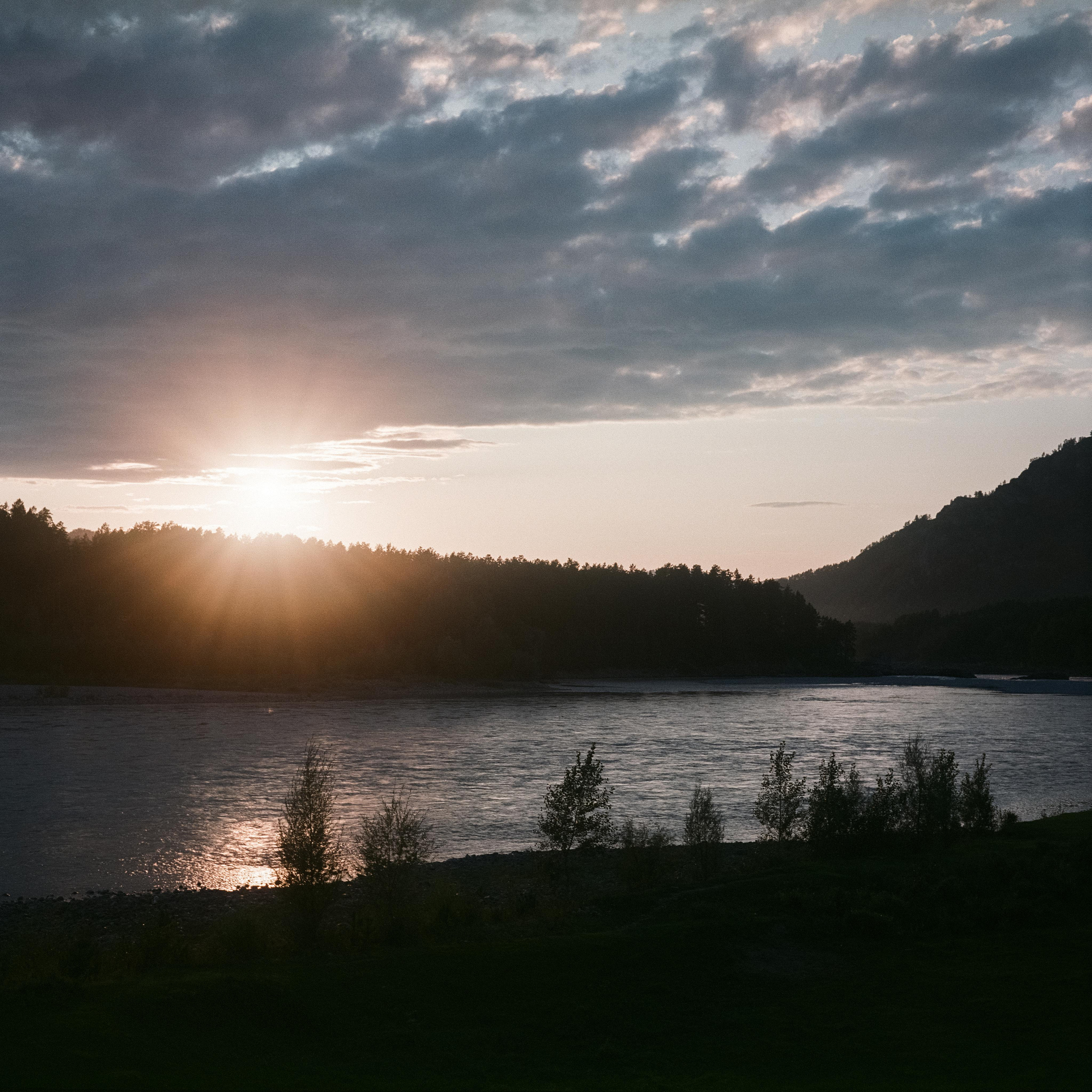 Манжерок, база Бережок, закаты / Super Fujica-6 / Fujifilm NPL 160