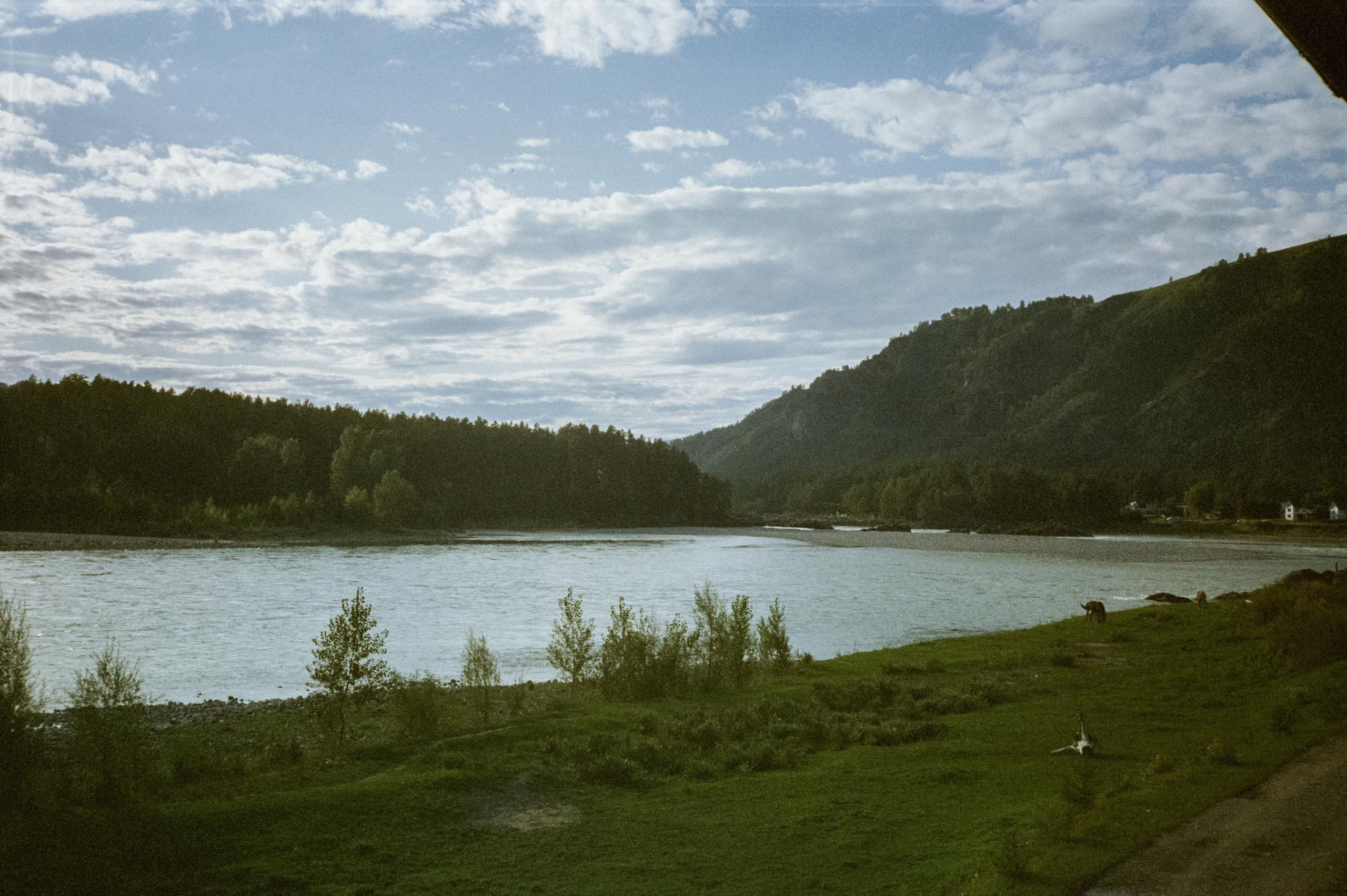 Закаты и восходы на базе Бережок / Fuji Eterna 500T / Revue 35CC