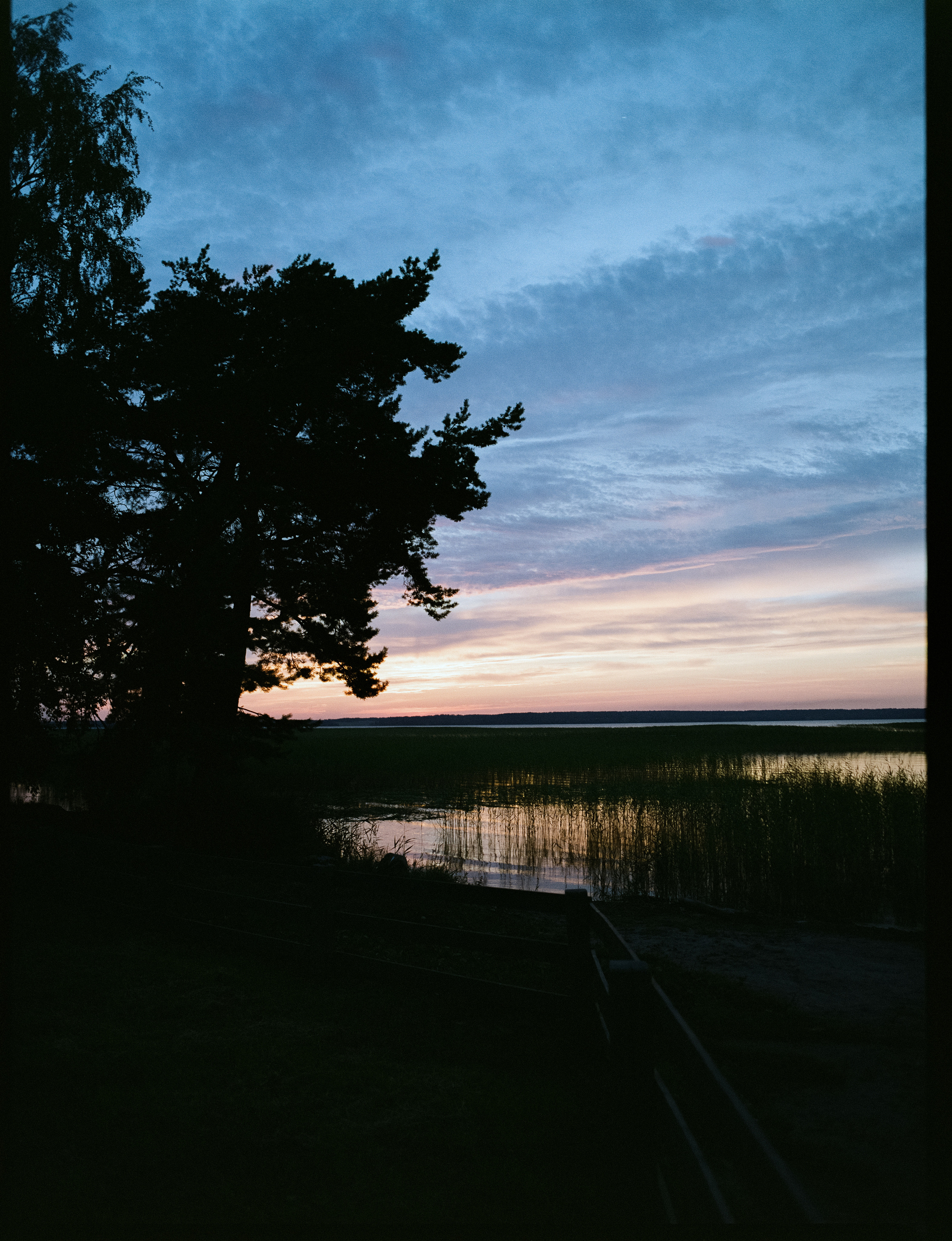 Mamiya 645 PRO, объектив: Mamiya-Sekor C 45 mm f/2.8 N