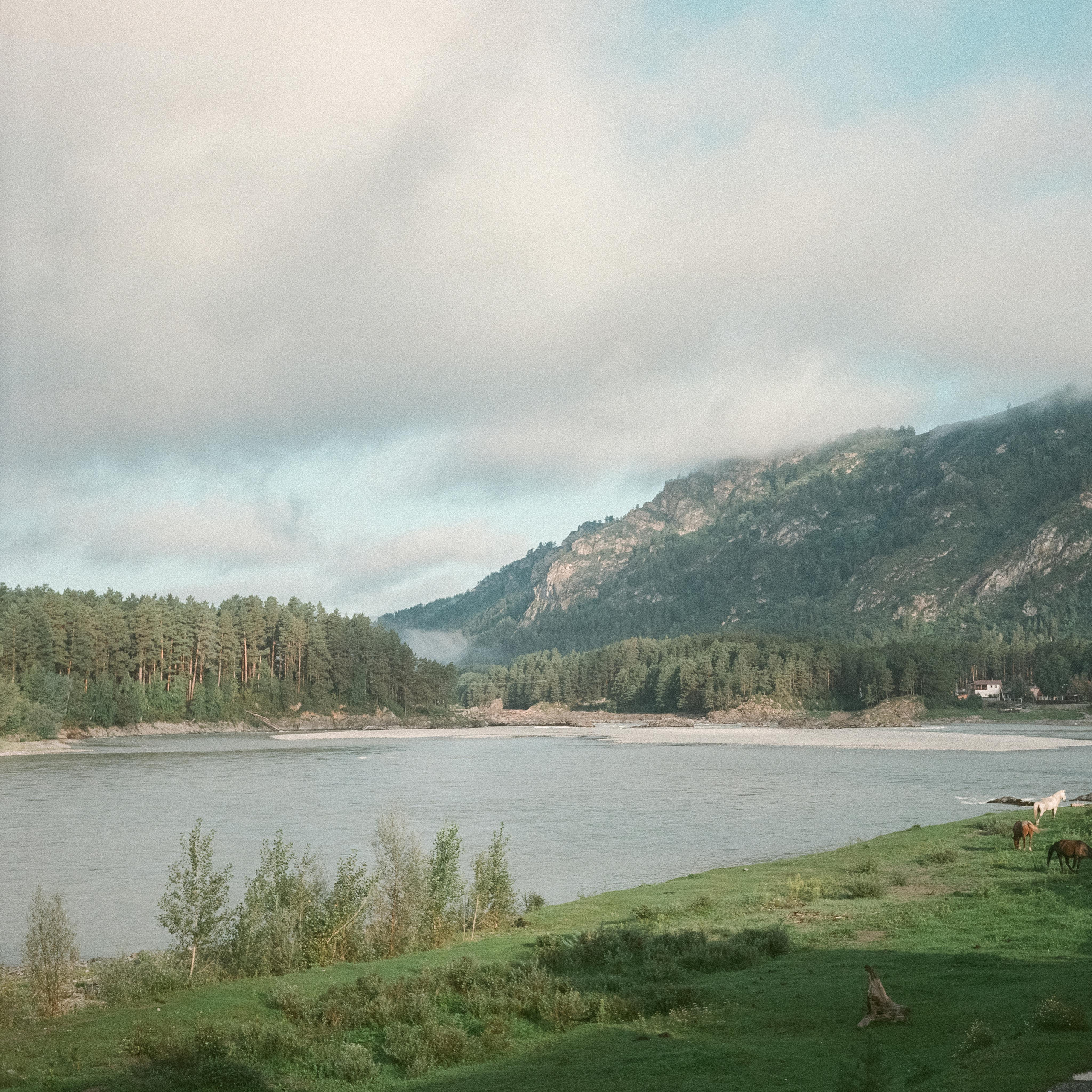 Манжерок, база Бережок, закаты / Super Fujica-6 / Fujifilm NPL 160