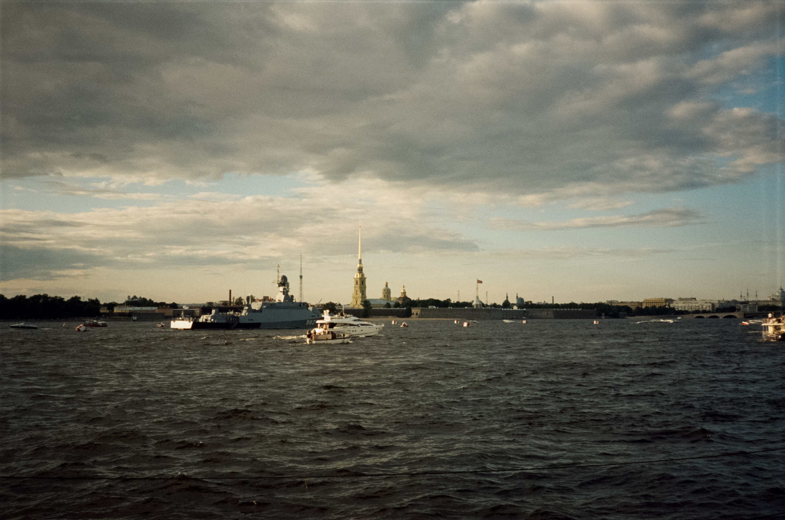 Прогулка по Питеру, набережная, улицы Питера