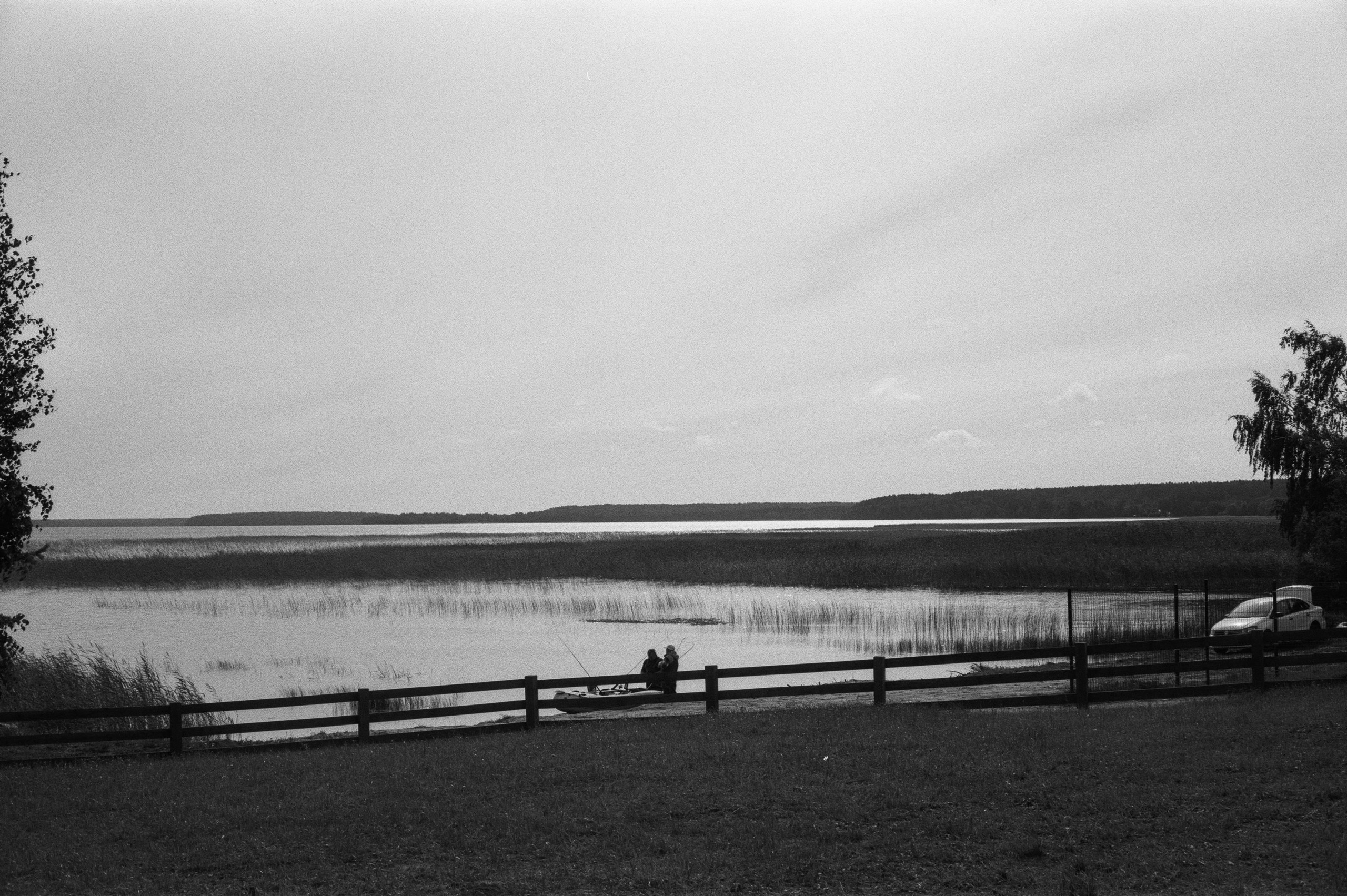 Фотосессия у Дубль дома у озера Отрадное (Приозерск)