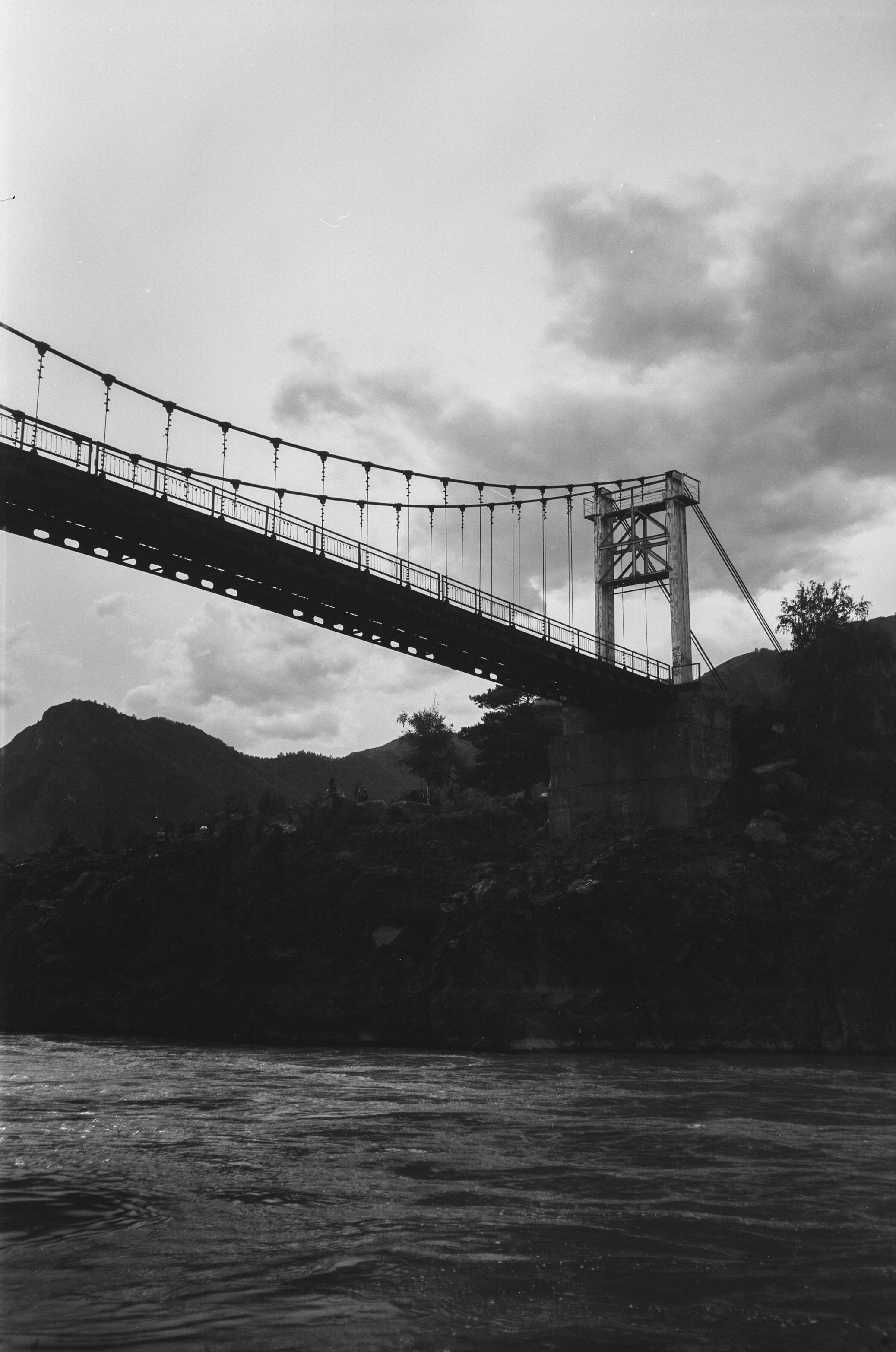 Ороктойский мост на черно-белую пленку