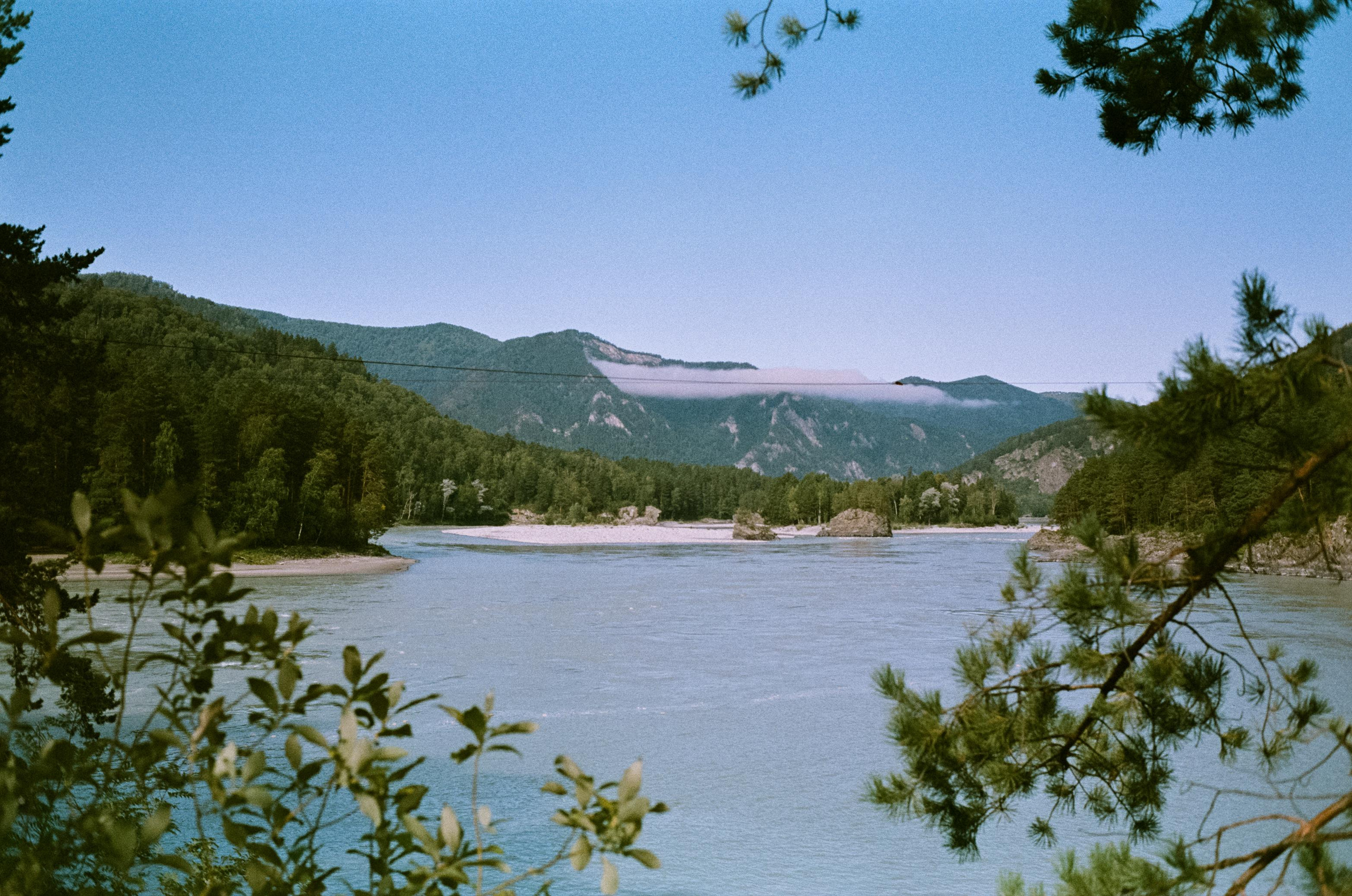 Отпуск на Алтае, Манжерок, р. Катунь в сентябре 2023 года