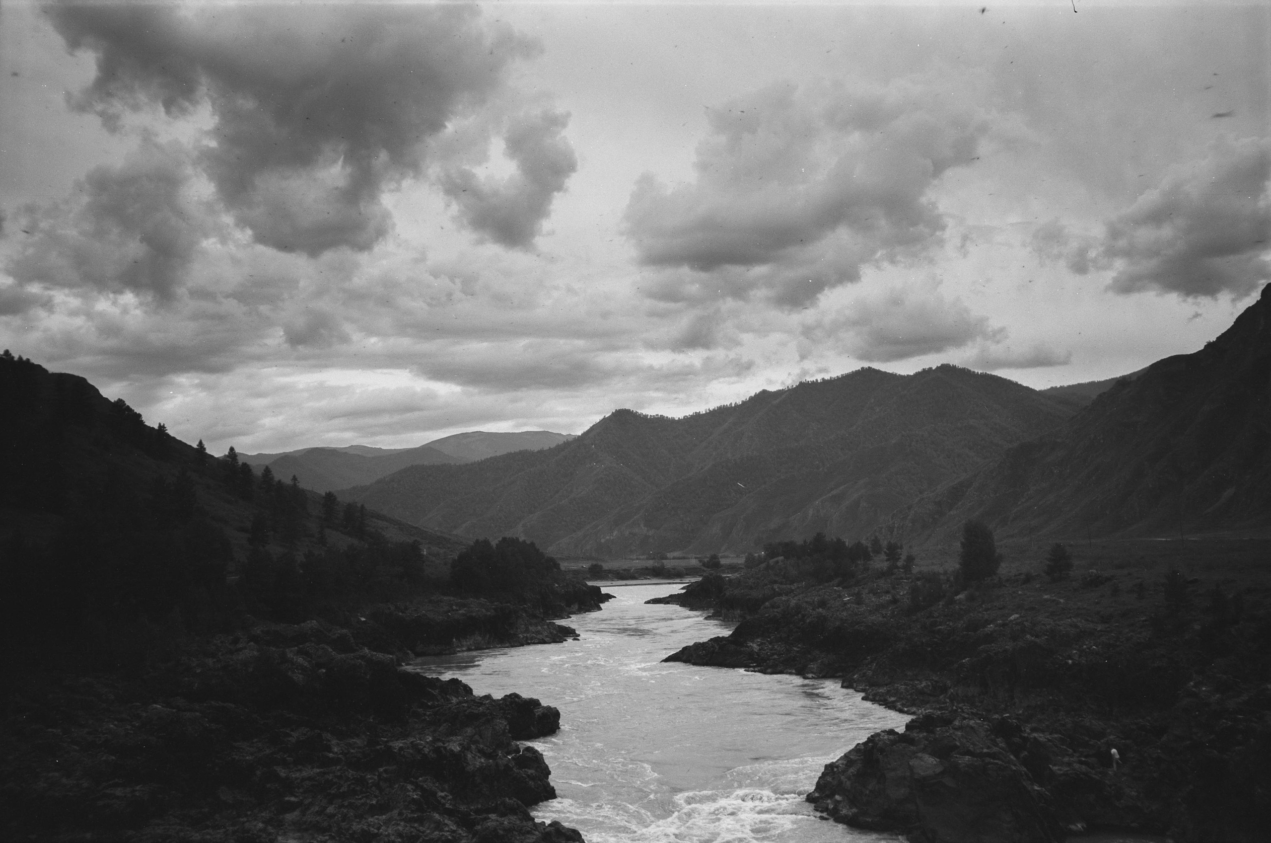 Ороктойский мост на черно-белую пленку