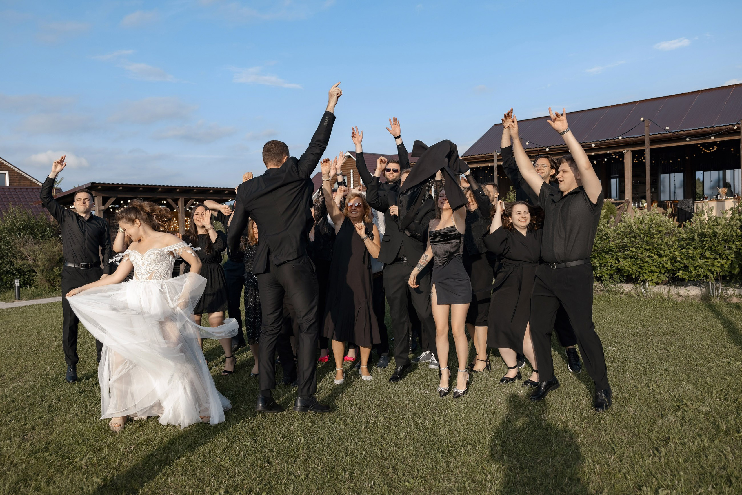 Артем и Вера. Свадебный фотограф и видеограф Юрий и Эля Дубинины