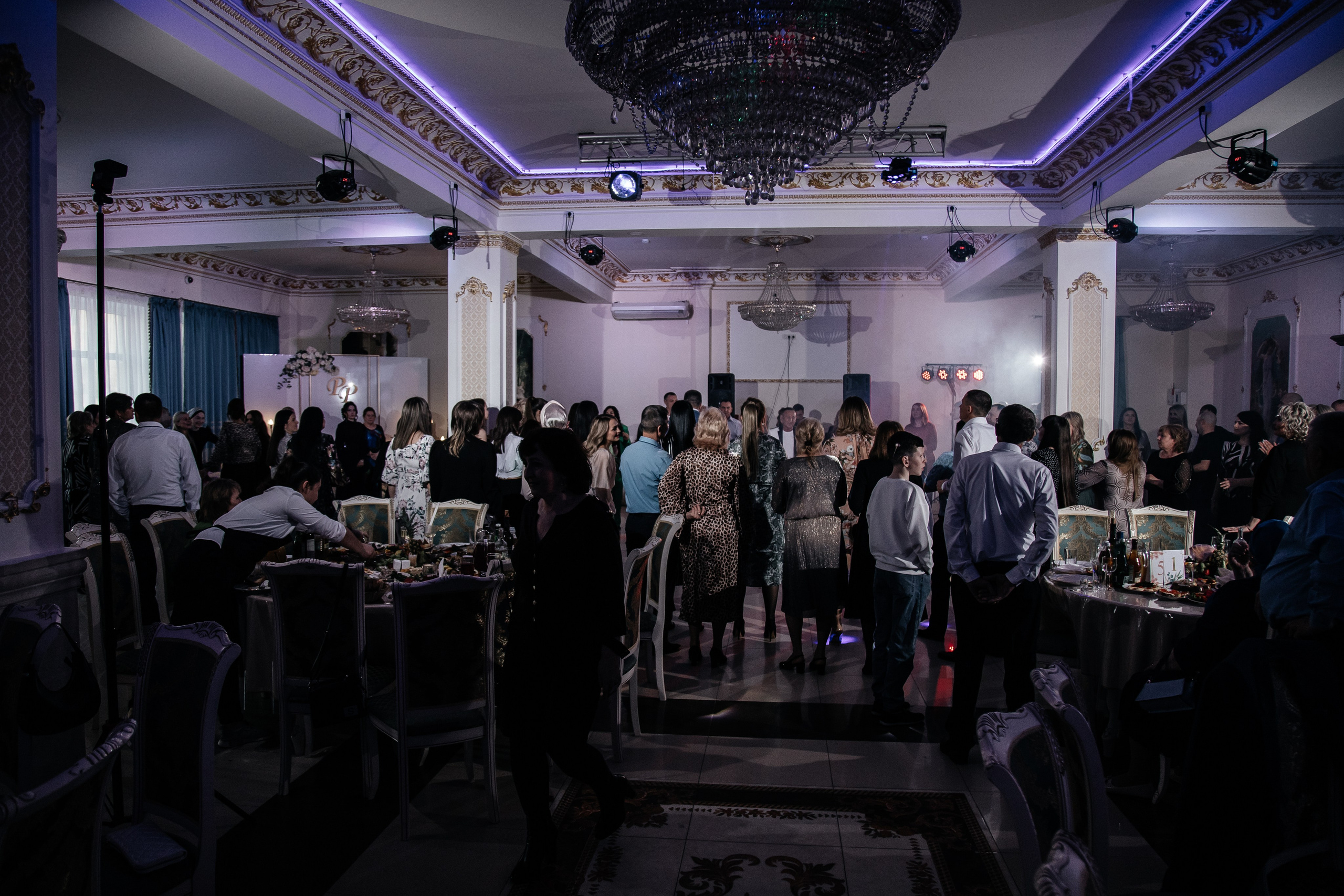 Фото. Фотограф и видеограф в Саратове и Энгельсе Антон Рассказов