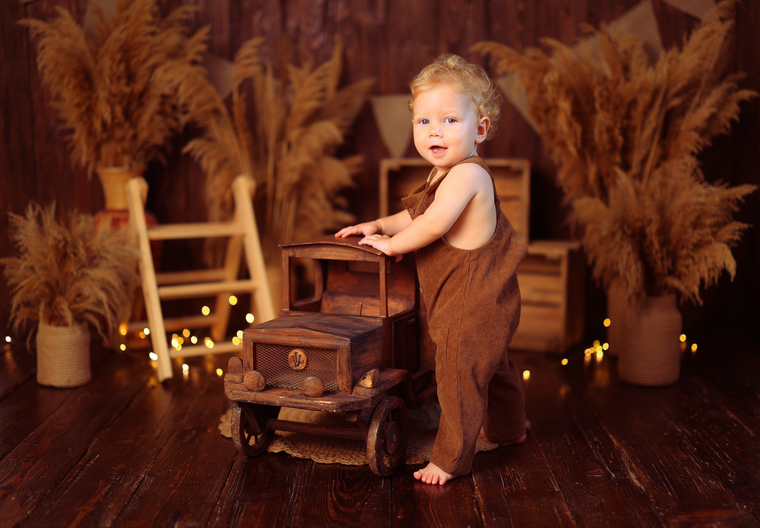 Мальчишки Антураж