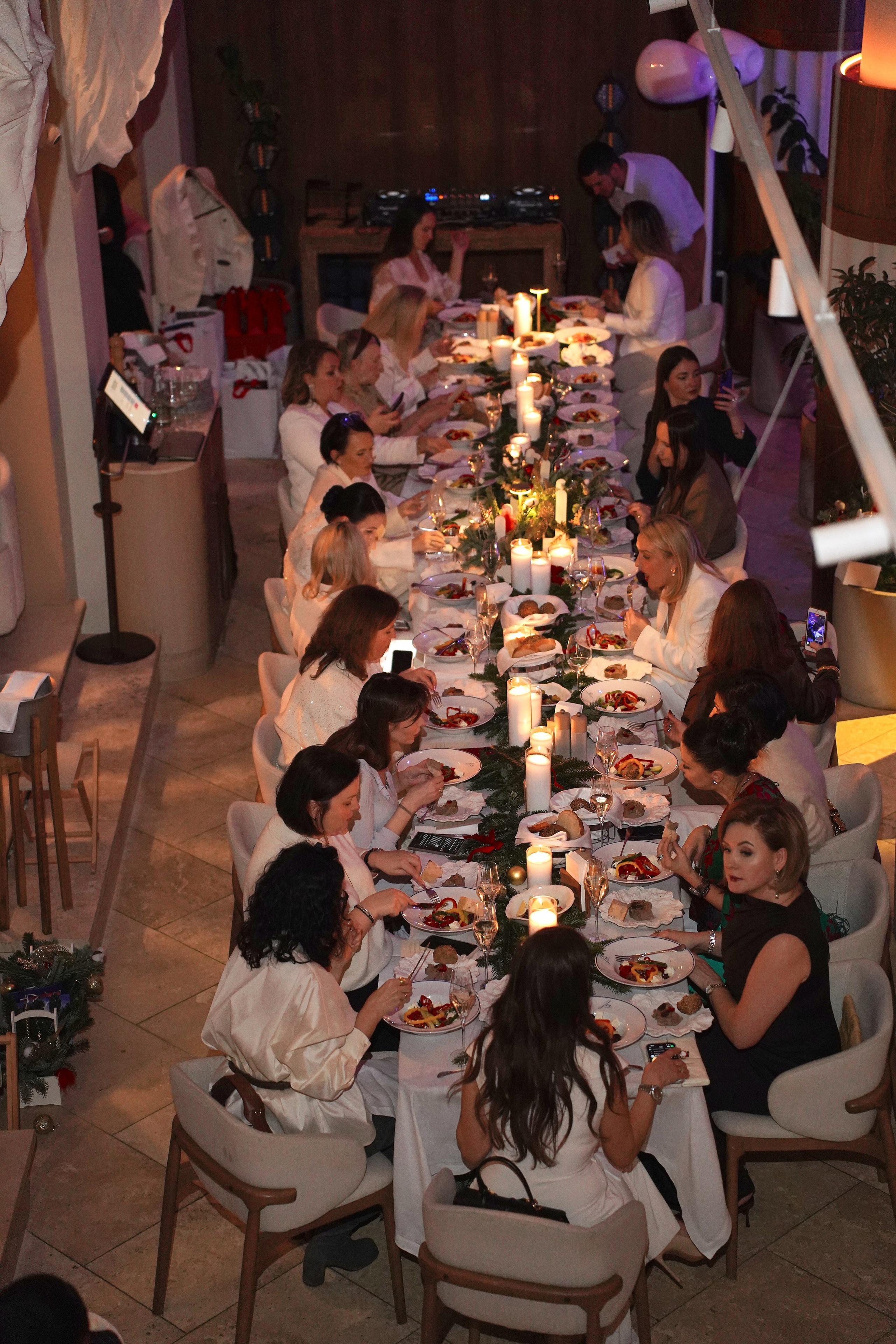 ZEA. Фотограф