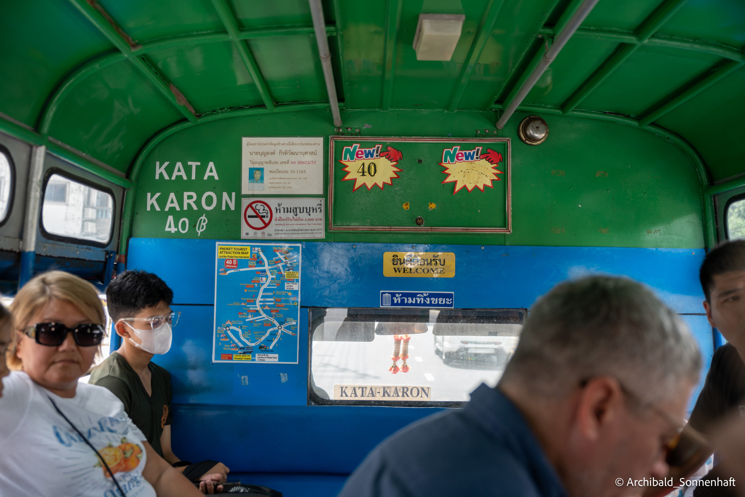 Thai Phuket to Phiphi. Photographer in Guangzhou, China. Archibald Sonnenhaft