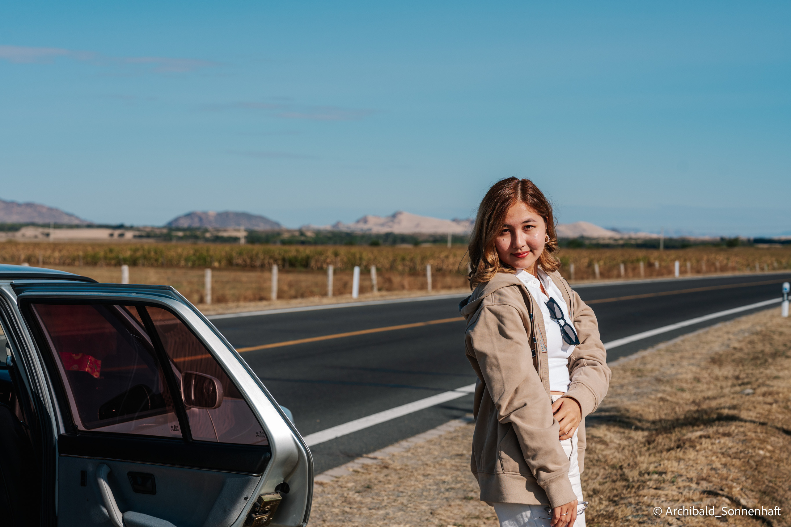 Inner Mongolia, Yulongsha. Photographer in Guangzhou, China. Archibald Sonnenhaft