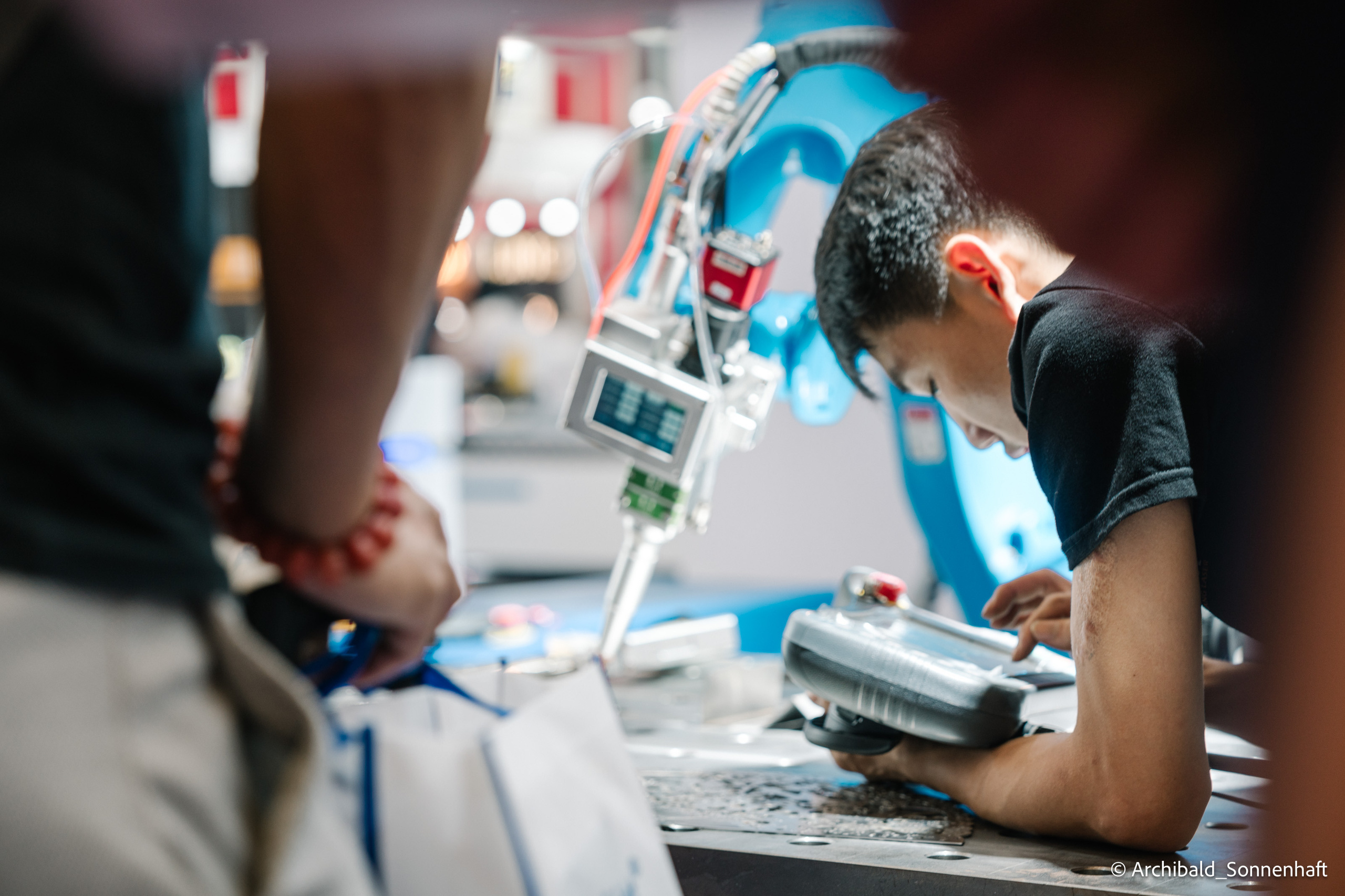 One day in Shanghai. Photographer in Guangzhou, China. Archibald Sonnenhaft