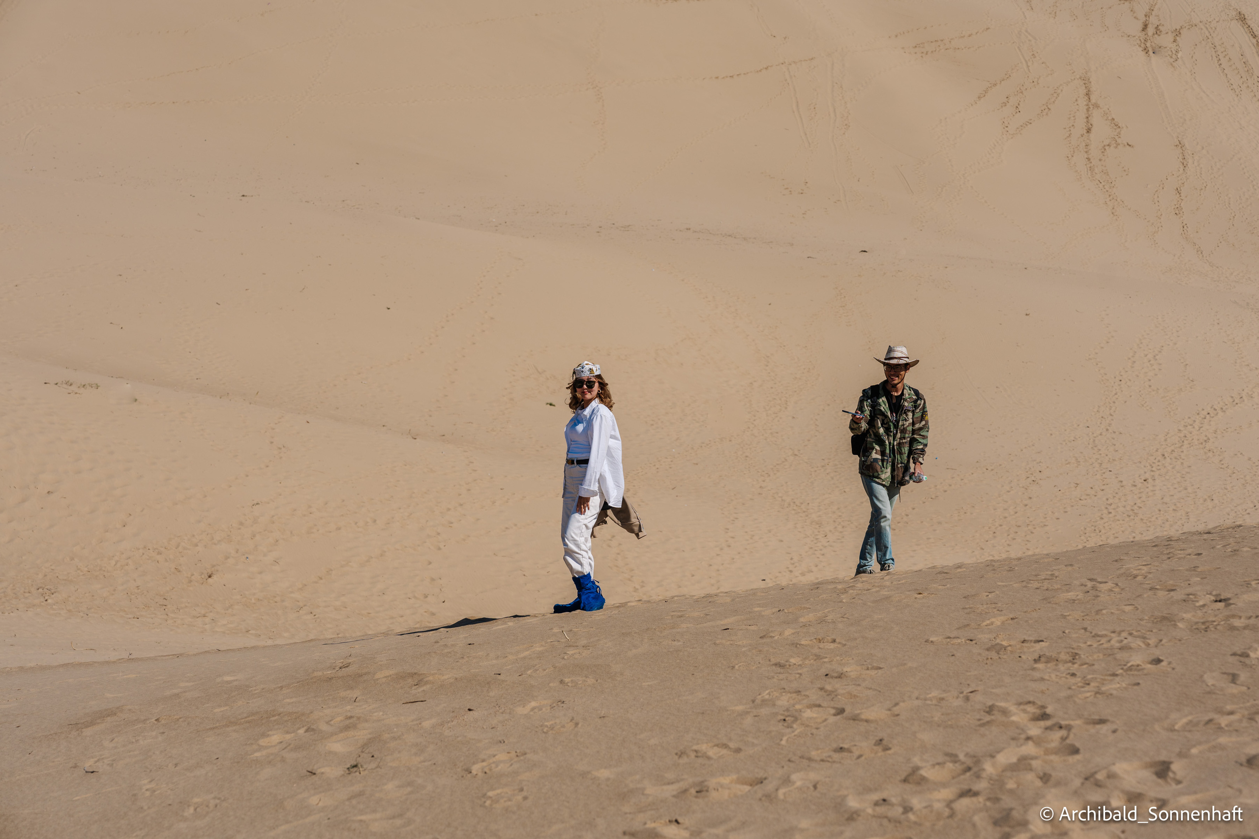 Inner Mongolia, Yulongsha. Photographer in Guangzhou, China. Archibald Sonnenhaft