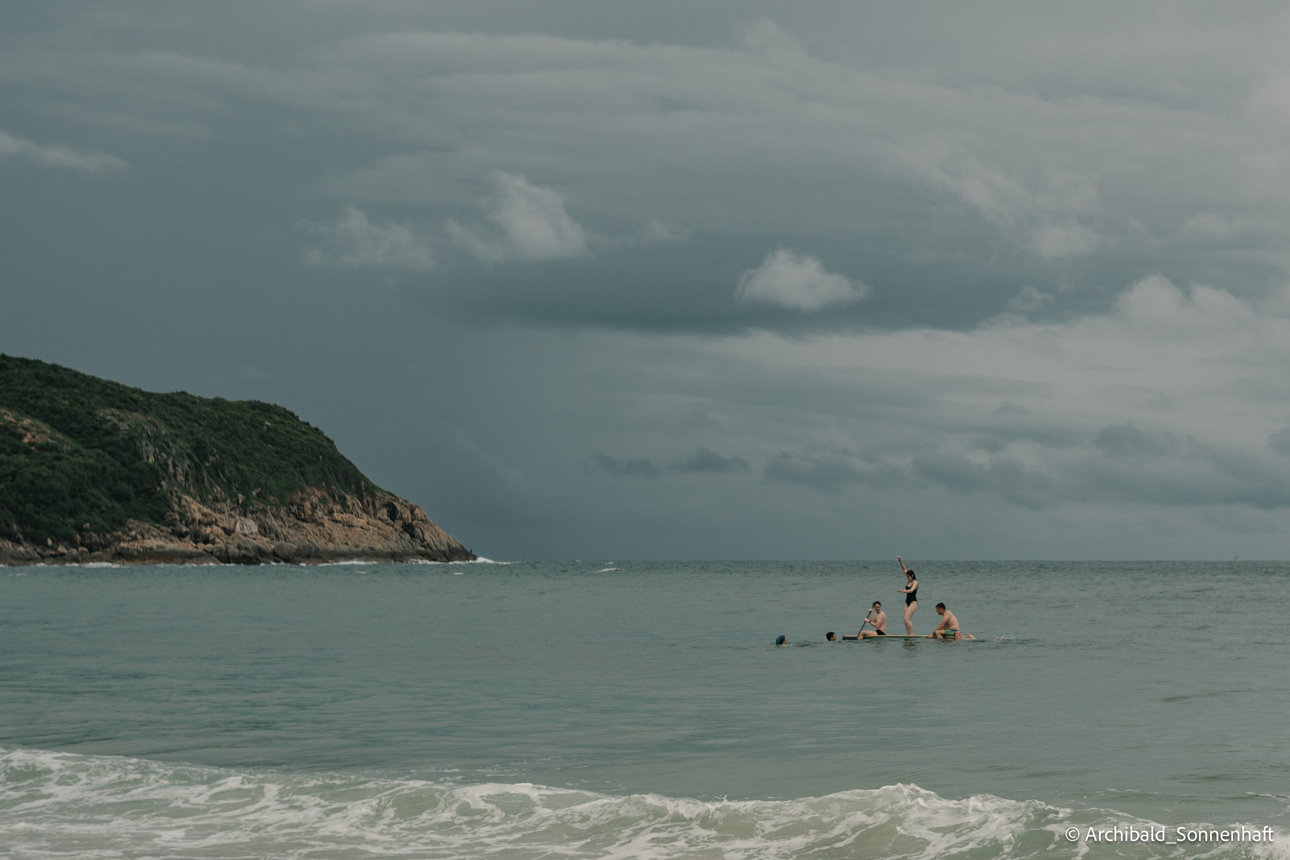 Dongchong. Photographer in Guangzhou, China. Archibald Sonnenhaft