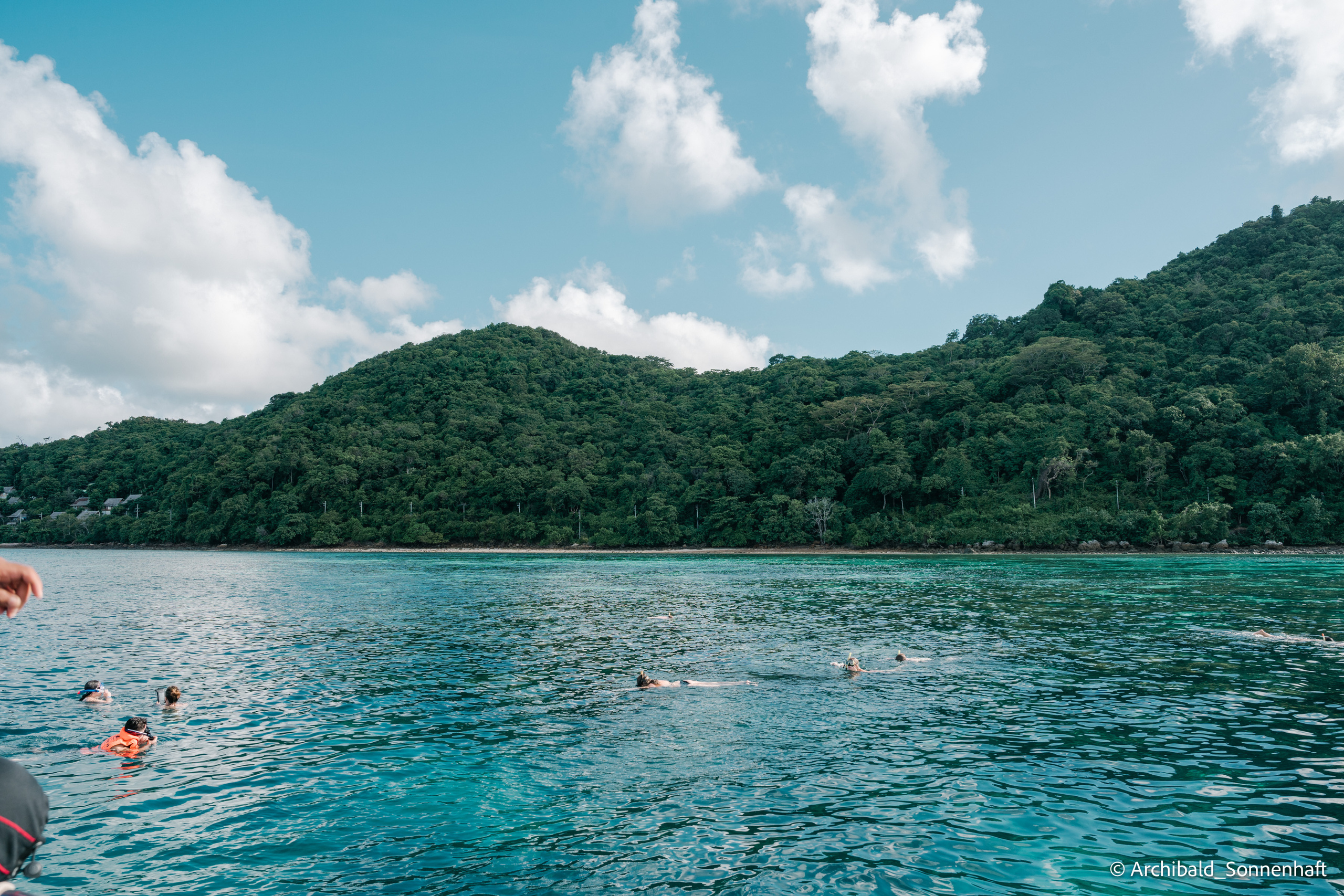 Thai, Phiphi. Photographer in Guangzhou, China. Archibald Sonnenhaft