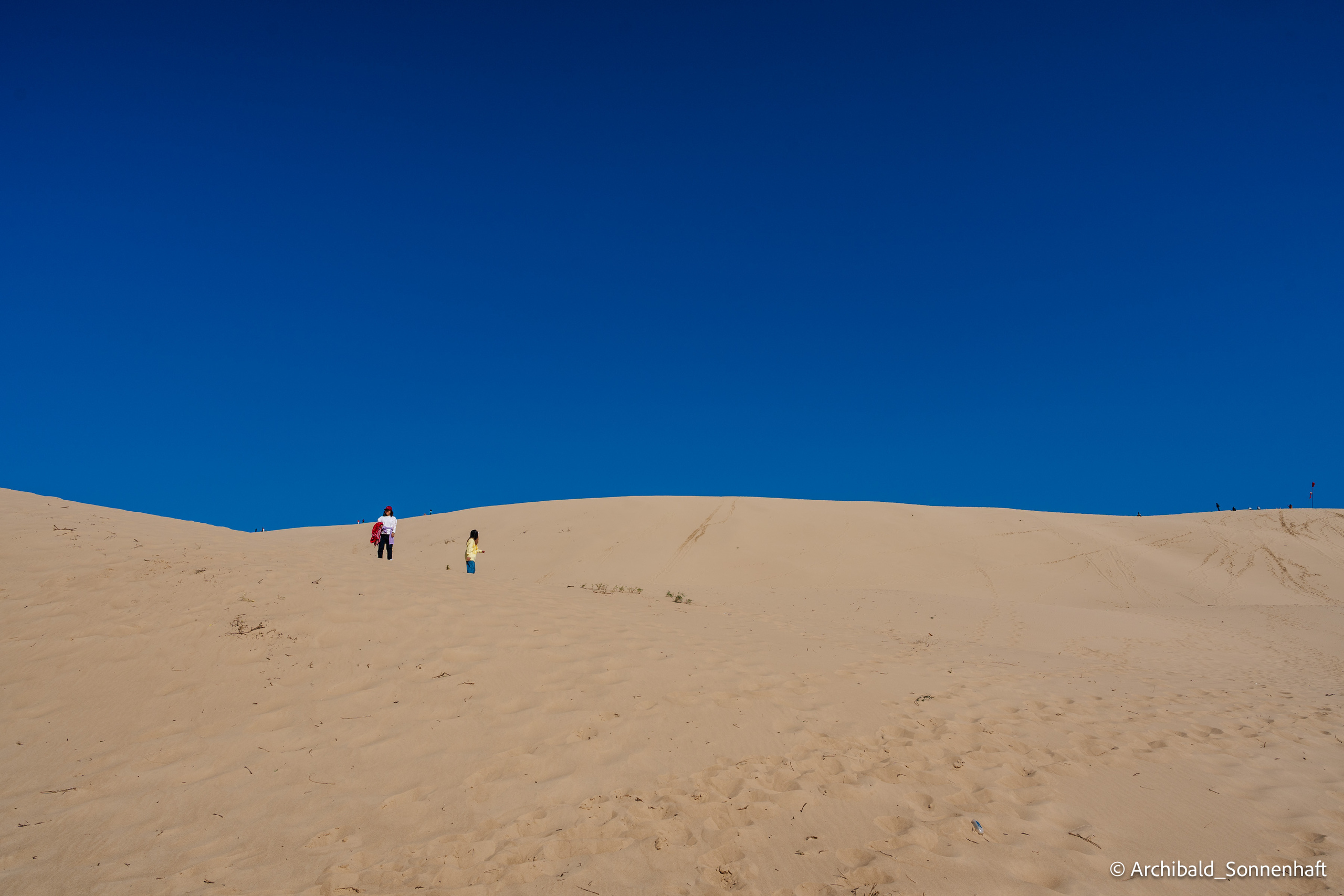 Inner Mongolia, Yulongsha. Photographer in Guangzhou, China. Archibald Sonnenhaft