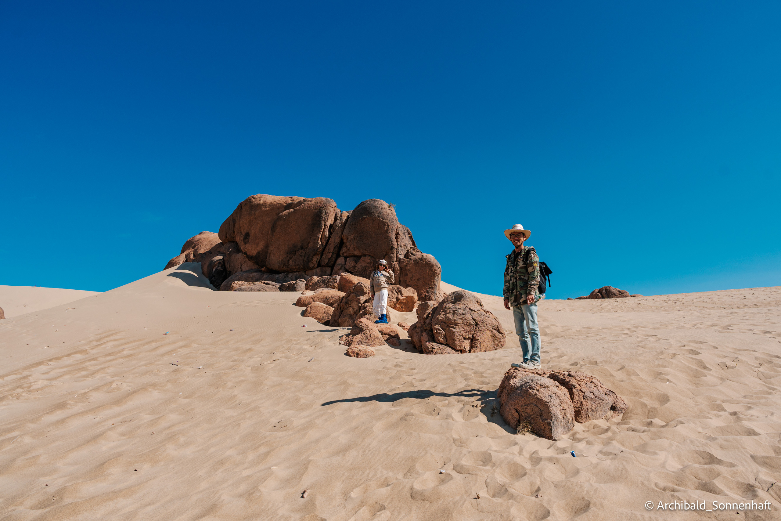 Inner Mongolia, Yulongsha. Photographer in Guangzhou, China. Archibald Sonnenhaft
