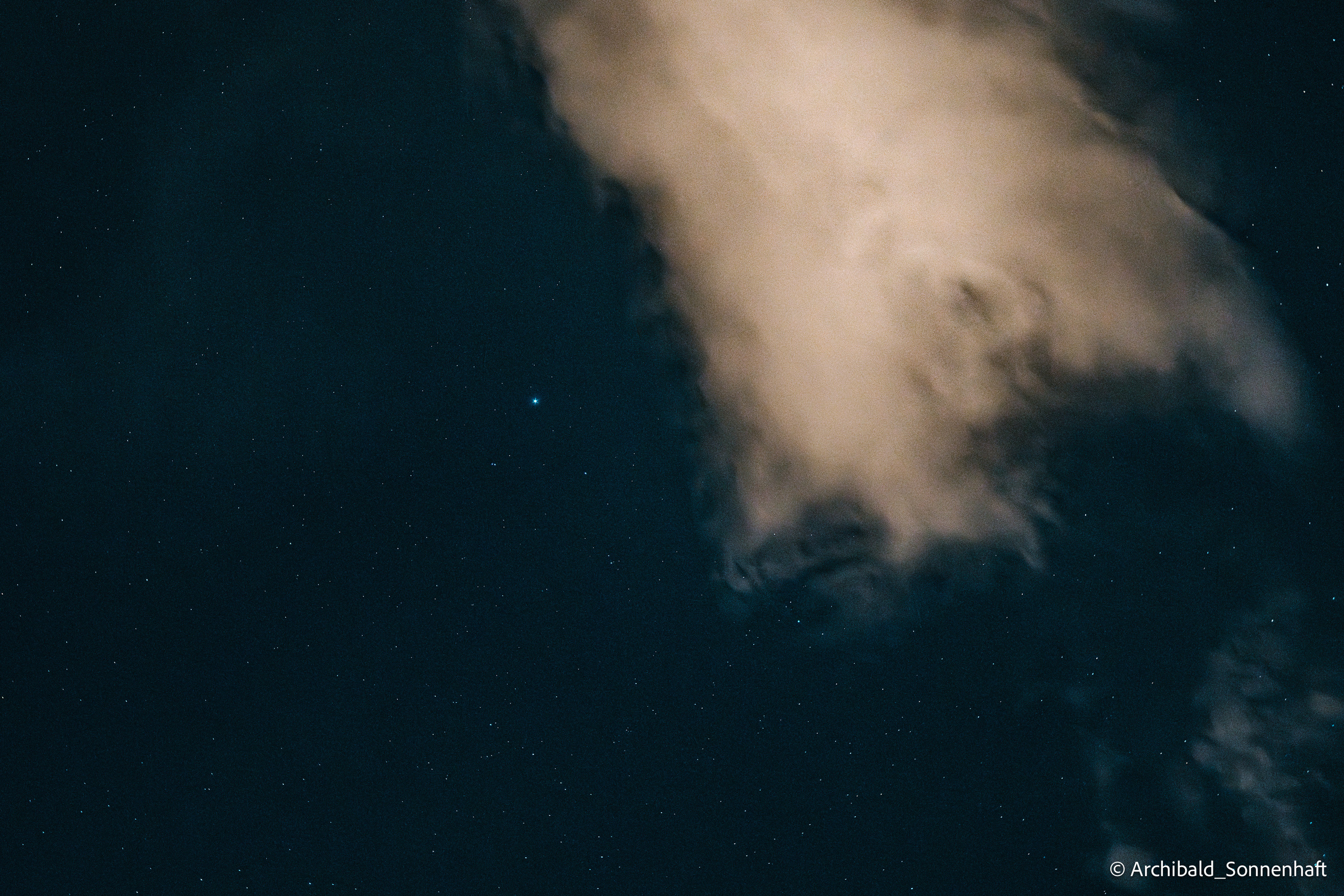 My first astophotography attempt. Photographer in Guangzhou, China. Archibald Sonnenhaft