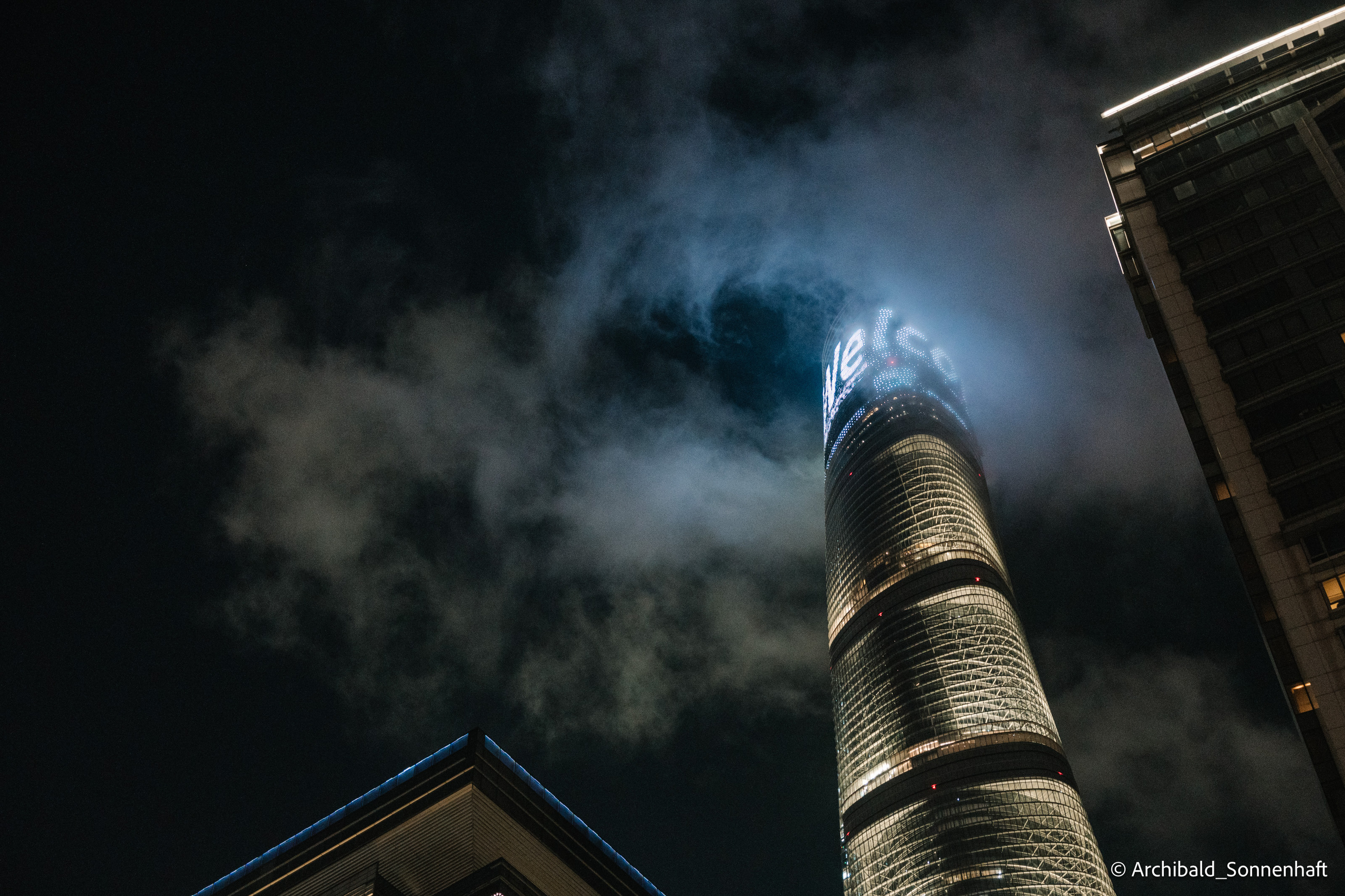 One day in Shanghai. Photographer in Guangzhou, China. Archibald Sonnenhaft