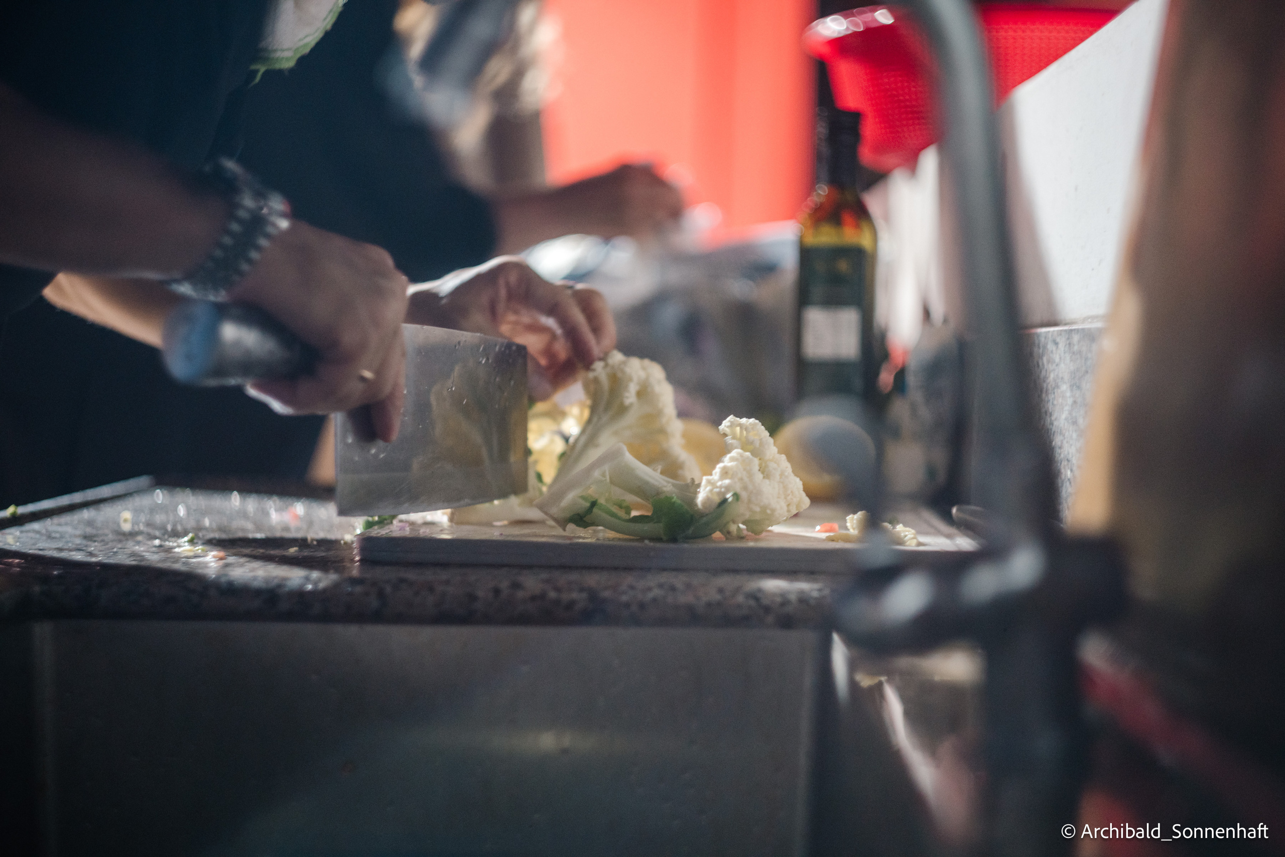 Dongchong. Photographer in Guangzhou, China. Archibald Sonnenhaft