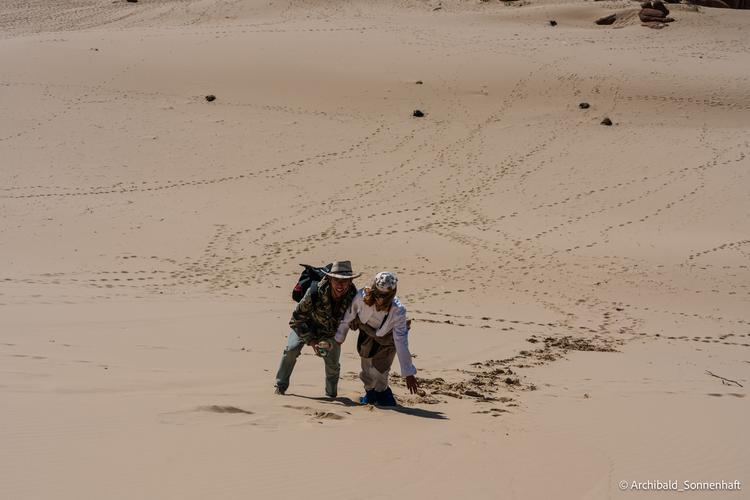 Inner Mongolia, Yulongsha. Photographer in Guangzhou, China. Archibald Sonnenhaft